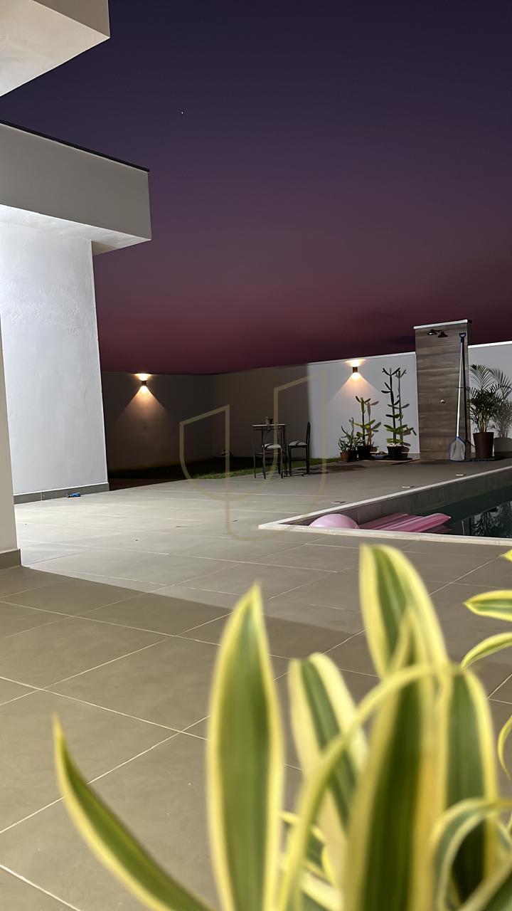 Casa T&eacute;rrea com 3 Dormit&oacute;rios no Santa M&ocirc;nica - S&atilde;o Jos&eacute; dos Campos/SP  Caçapava - 