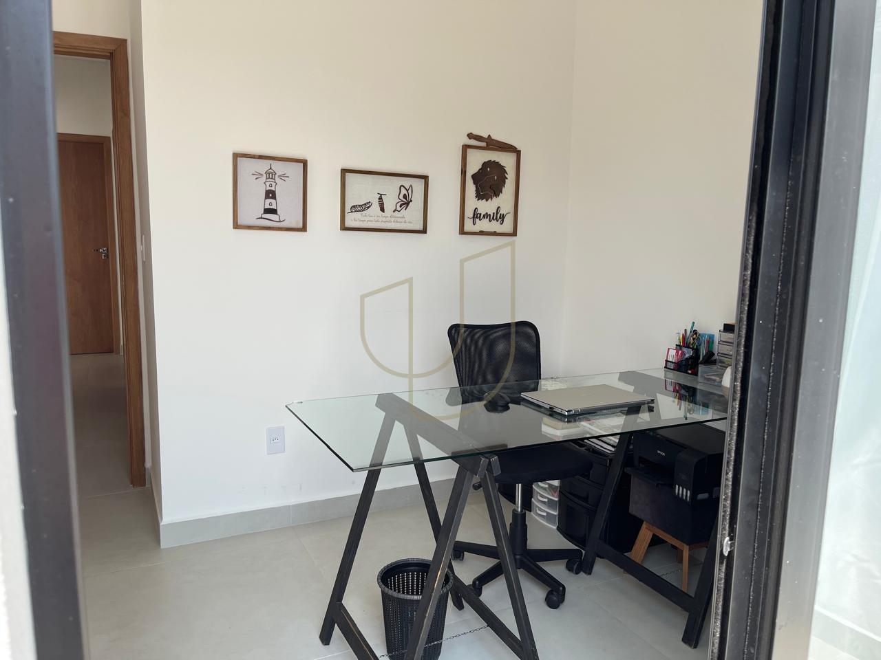 Casa T&eacute;rrea com 3 Dormit&oacute;rios no Santa M&ocirc;nica - S&atilde;o Jos&eacute; dos Campos/SP  Caçapava - 