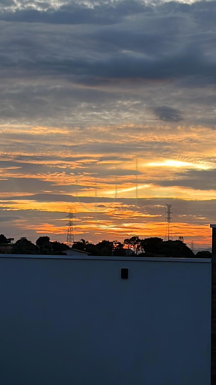 Casa T&eacute;rrea com 3 Dormit&oacute;rios no Santa M&ocirc;nica - S&atilde;o Jos&eacute; dos Campos/SP  Caçapava - 