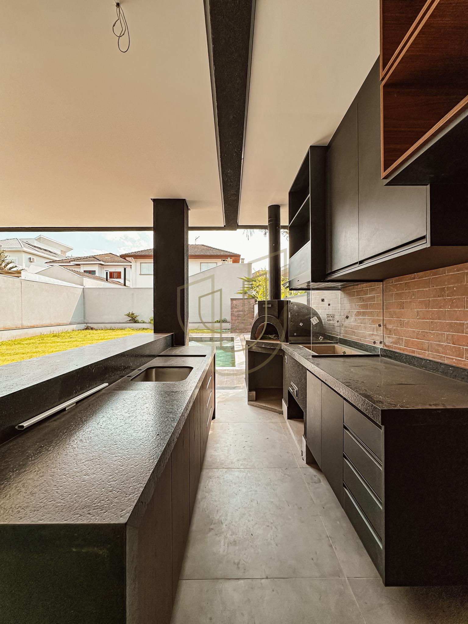 Sobrado sofisticado e moderno com 4 su&iacute;tes no Urbanova - S&atilde;o Jos&eacute; dos Campos/SP  São José dos Campos - 