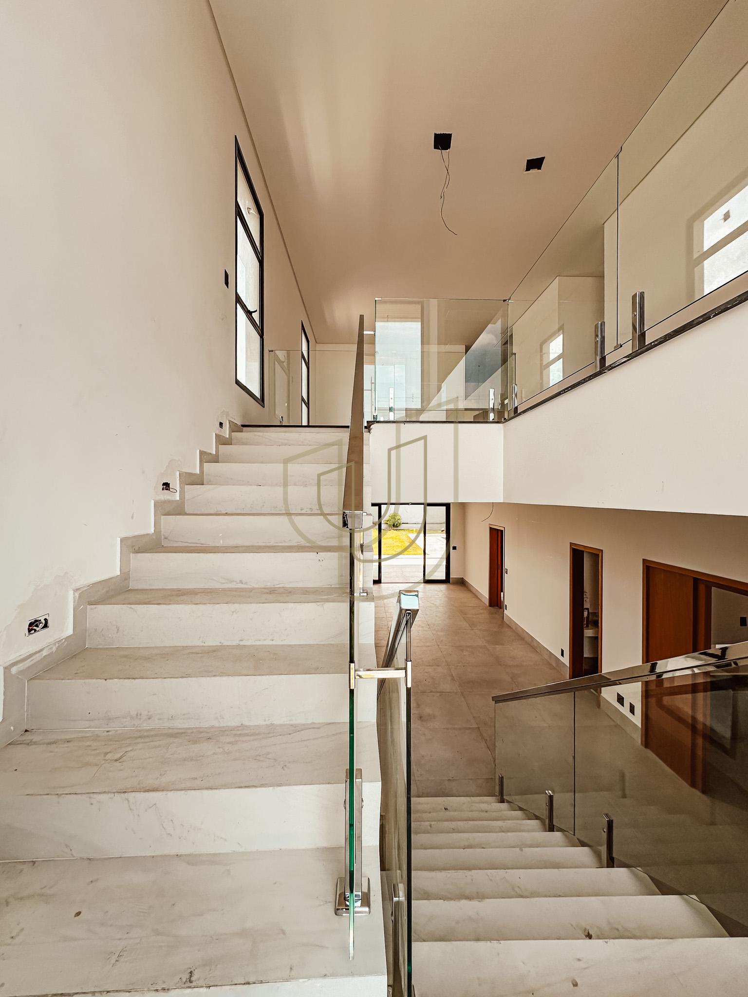 Sobrado sofisticado e moderno com 4 su&iacute;tes no Urbanova - S&atilde;o Jos&eacute; dos Campos/SP  São José dos Campos - 