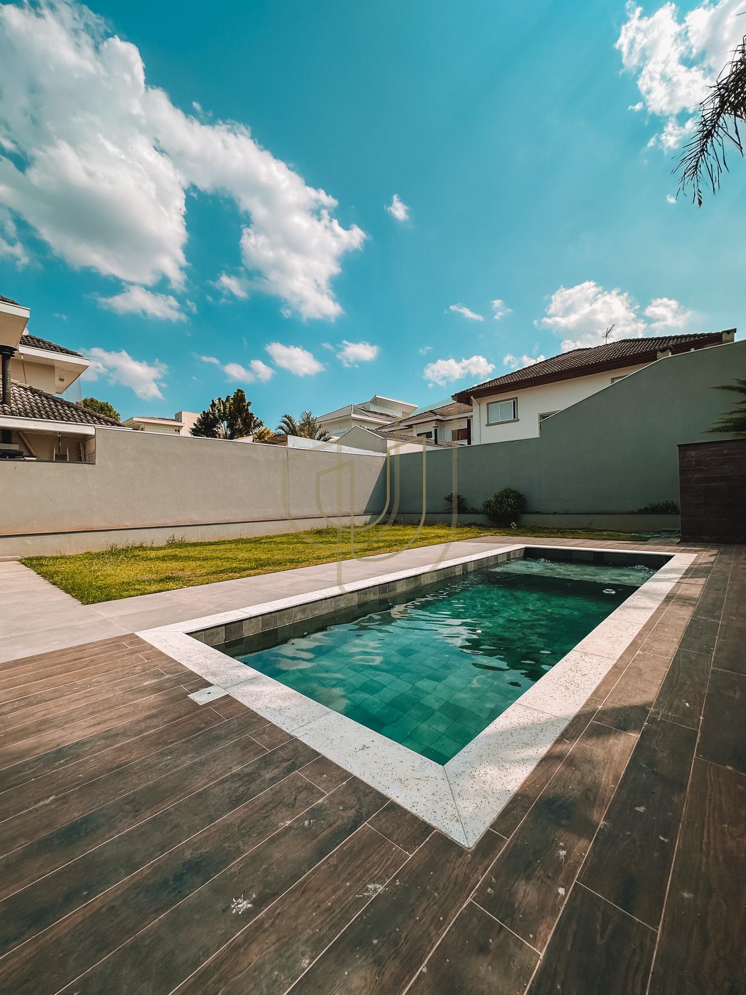 Sobrado sofisticado e moderno com 4 su&iacute;tes no Urbanova - S&atilde;o Jos&eacute; dos Campos/SP  São José dos Campos - 