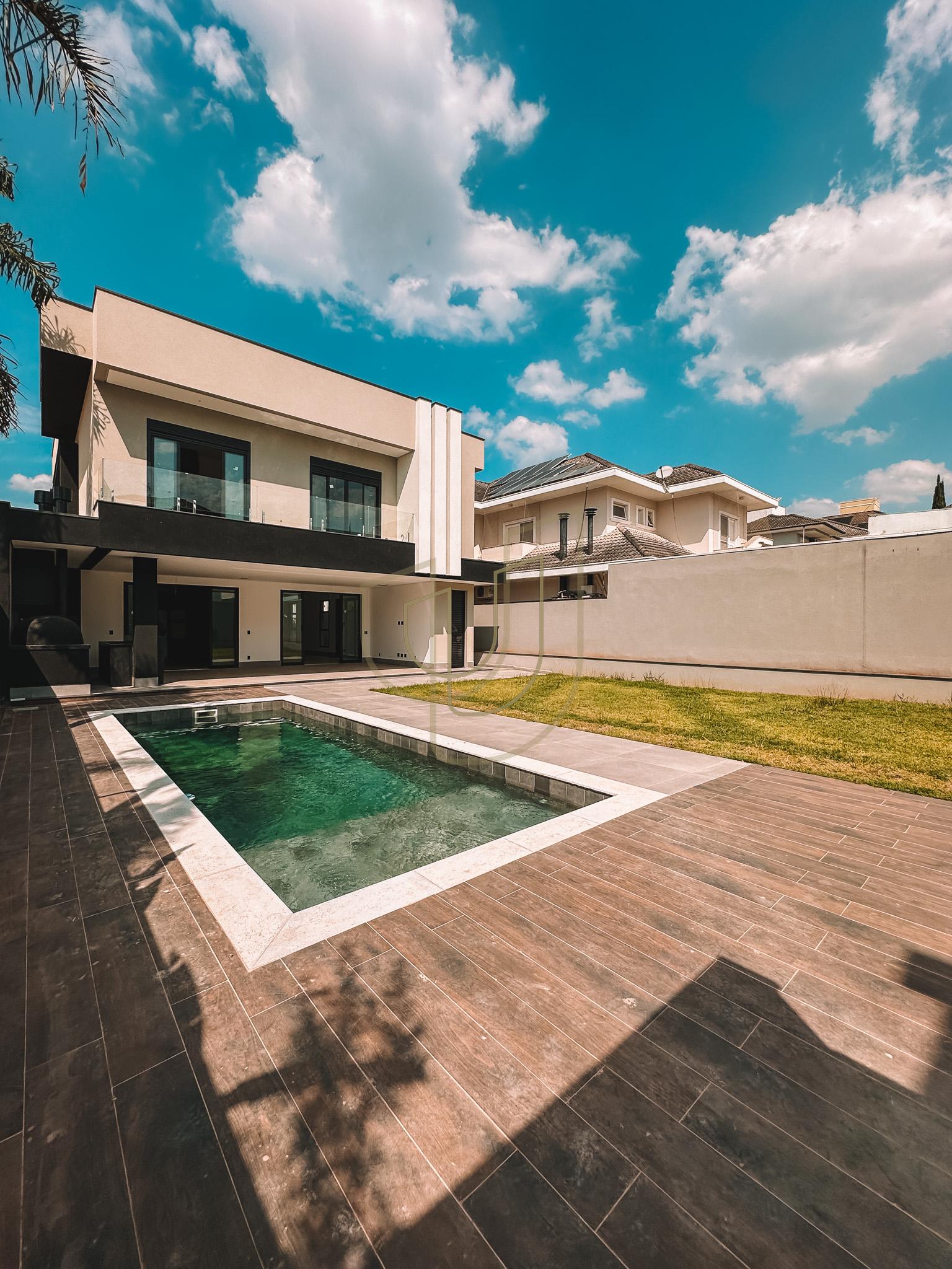 Sobrado sofisticado e moderno com 4 su&iacute;tes no Urbanova - S&atilde;o Jos&eacute; dos Campos/SP  São José dos Campos - 