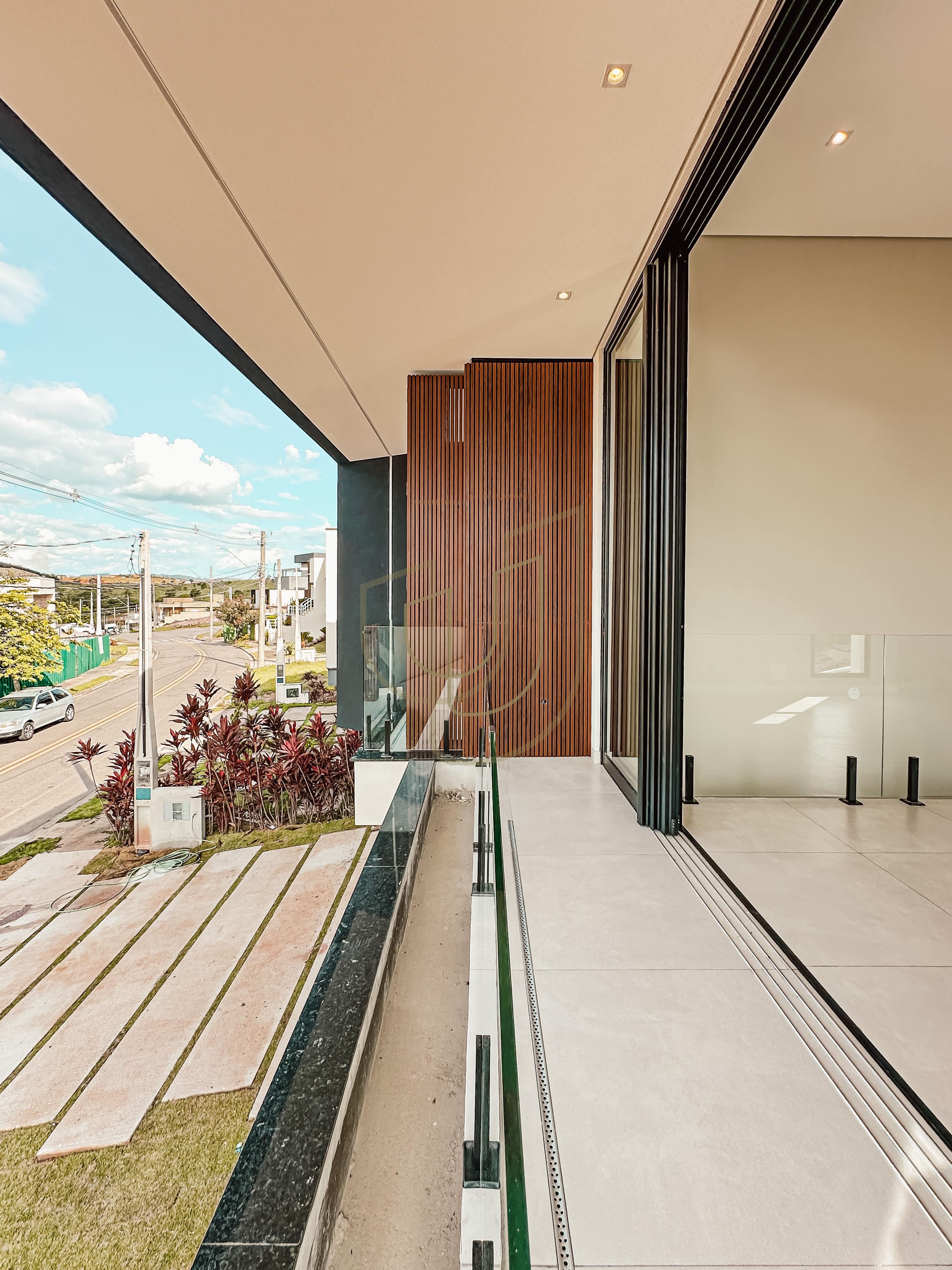 Sobrado sofisticado e moderno com 3 su&iacute;tes no Verana - S&atilde;o Jos&eacute; dos Campos/SP  São José dos Campos - 