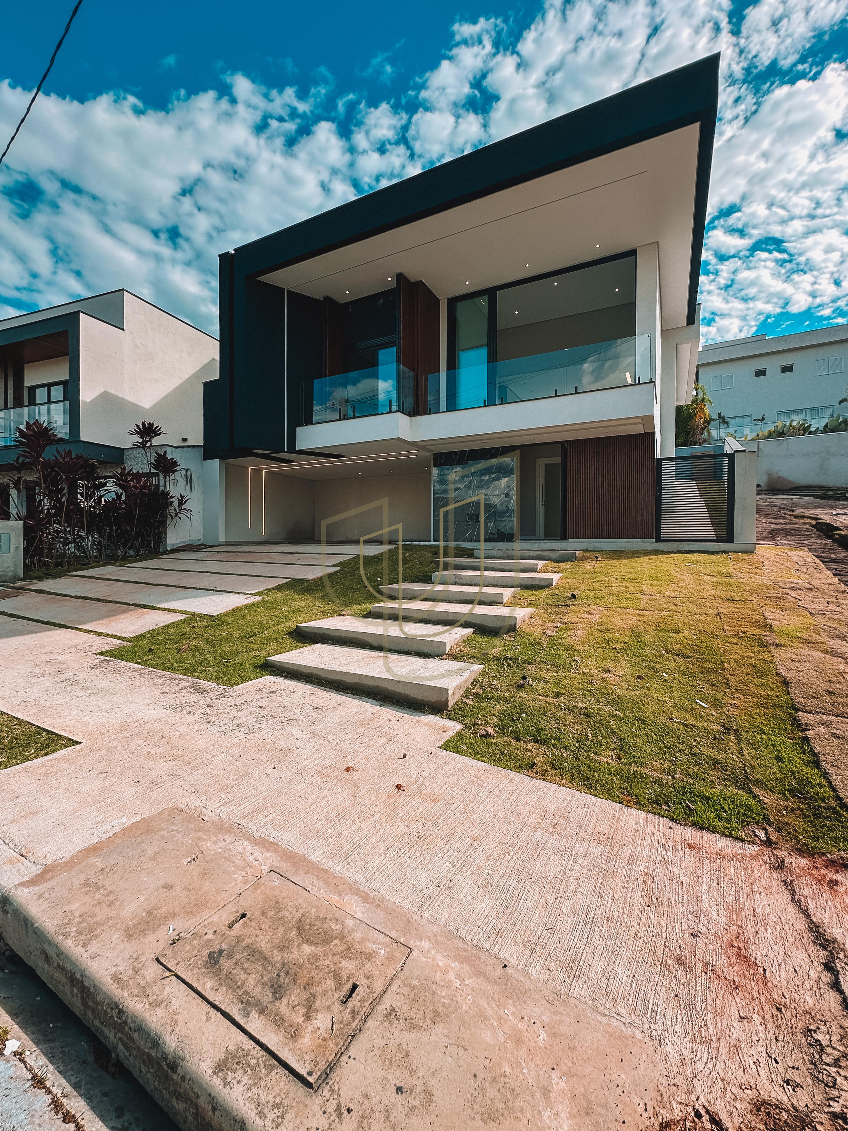 Sobrado sofisticado e moderno com 3 su&iacute;tes no Verana - S&atilde;o Jos&eacute; dos Campos/SP  São José dos Campos - 