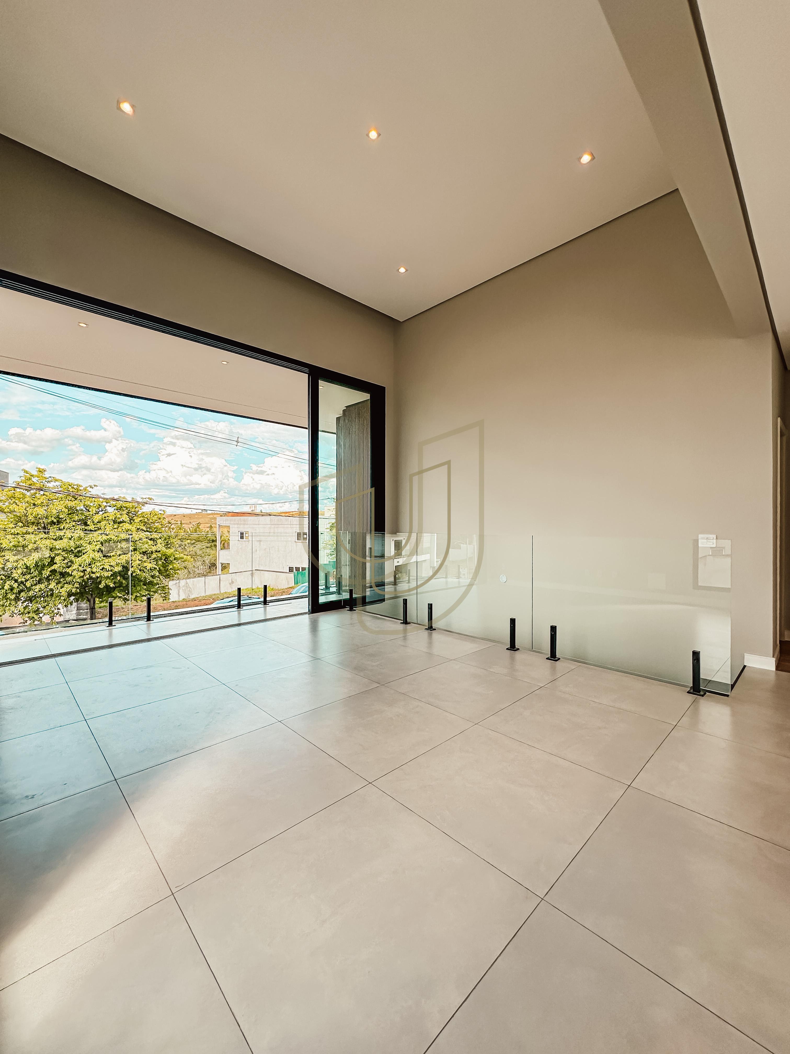 Sobrado sofisticado e moderno com 3 su&iacute;tes no Verana - S&atilde;o Jos&eacute; dos Campos/SP  São José dos Campos - 