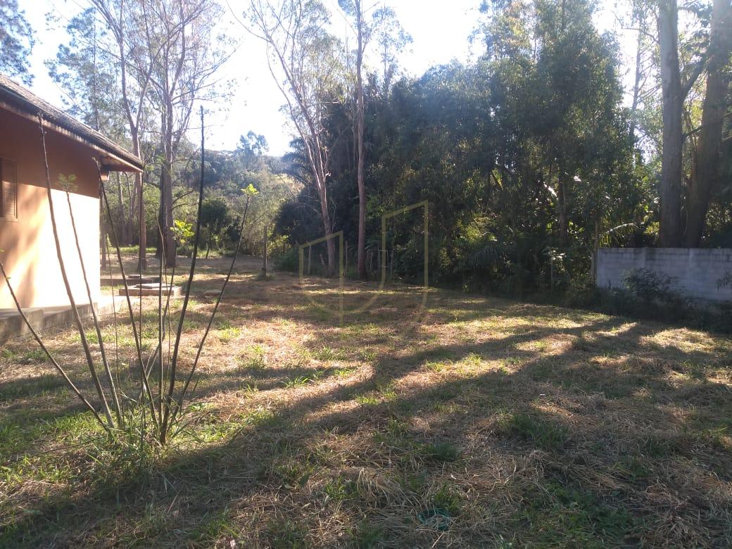 Ch&aacute;cara com 9.000m&sup2; no Recanto dos Pinherais - S&atilde;o Jos&eacute; dos Campos/SP  São José dos Campos - 