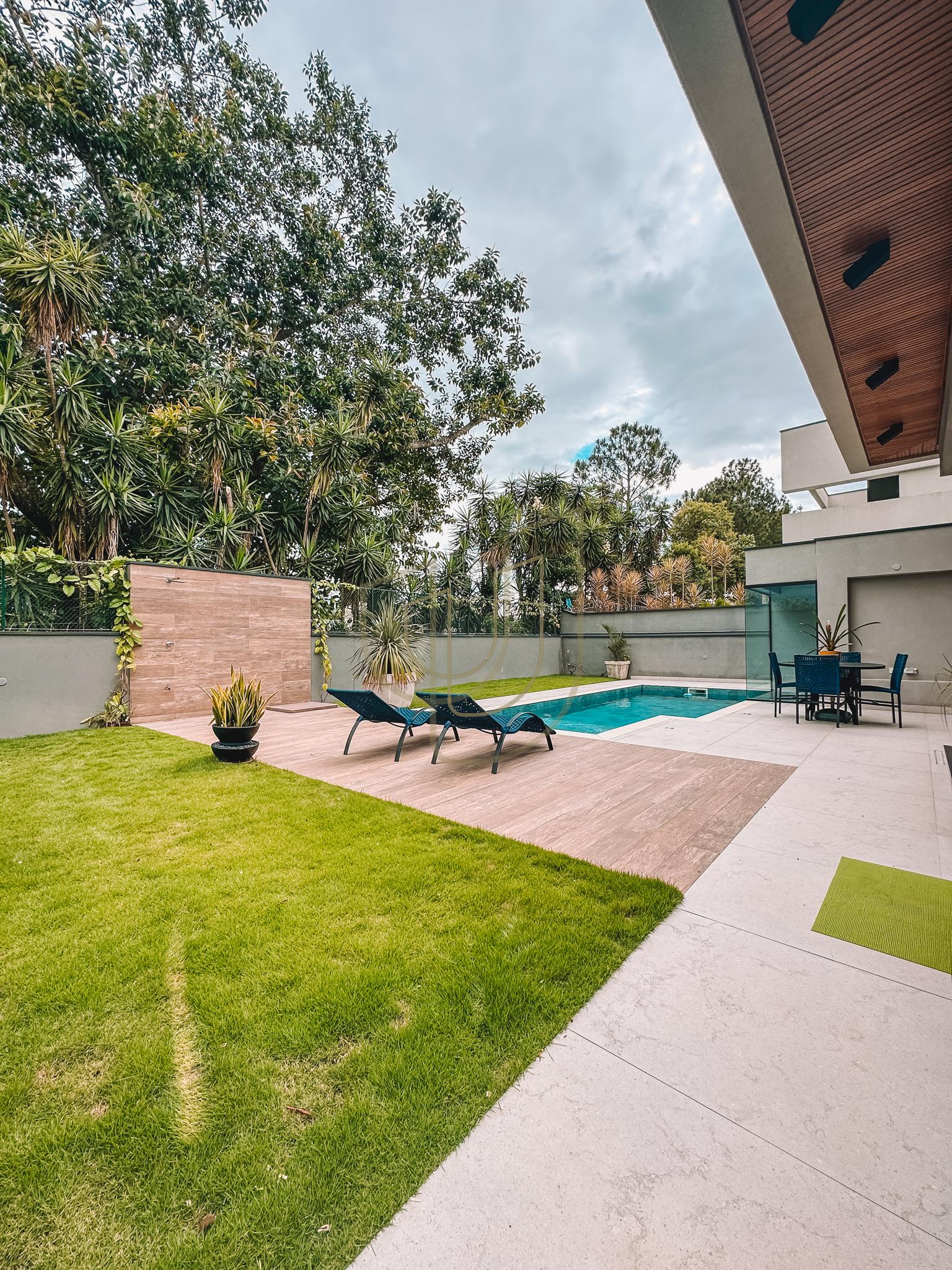 Sobrado sofisticado e moderno com 4 su&iacute;tes no Jardim do Golfe I - S&atilde;o Jos&eacute; dos Campos/SP  São José dos Campos - 