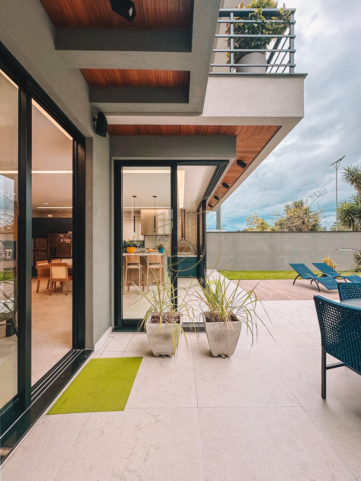 Sobrado sofisticado e moderno com 4 su&iacute;tes no Jardim do Golfe I - S&atilde;o Jos&eacute; dos Campos/SP  São José dos Campos - 