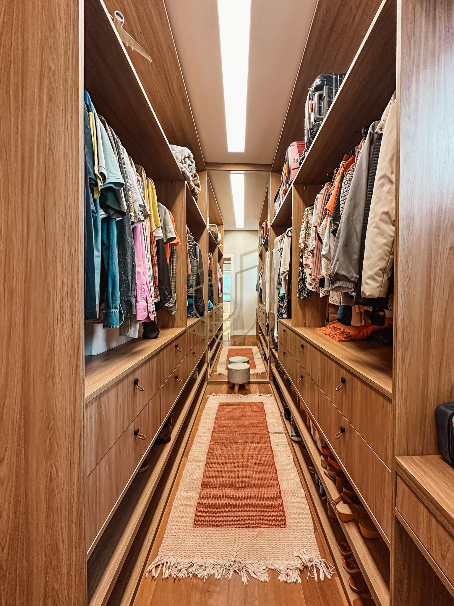 Sobrado sofisticado e moderno com 4 su&iacute;tes no Jardim do Golfe I - S&atilde;o Jos&eacute; dos Campos/SP  São José dos Campos - 