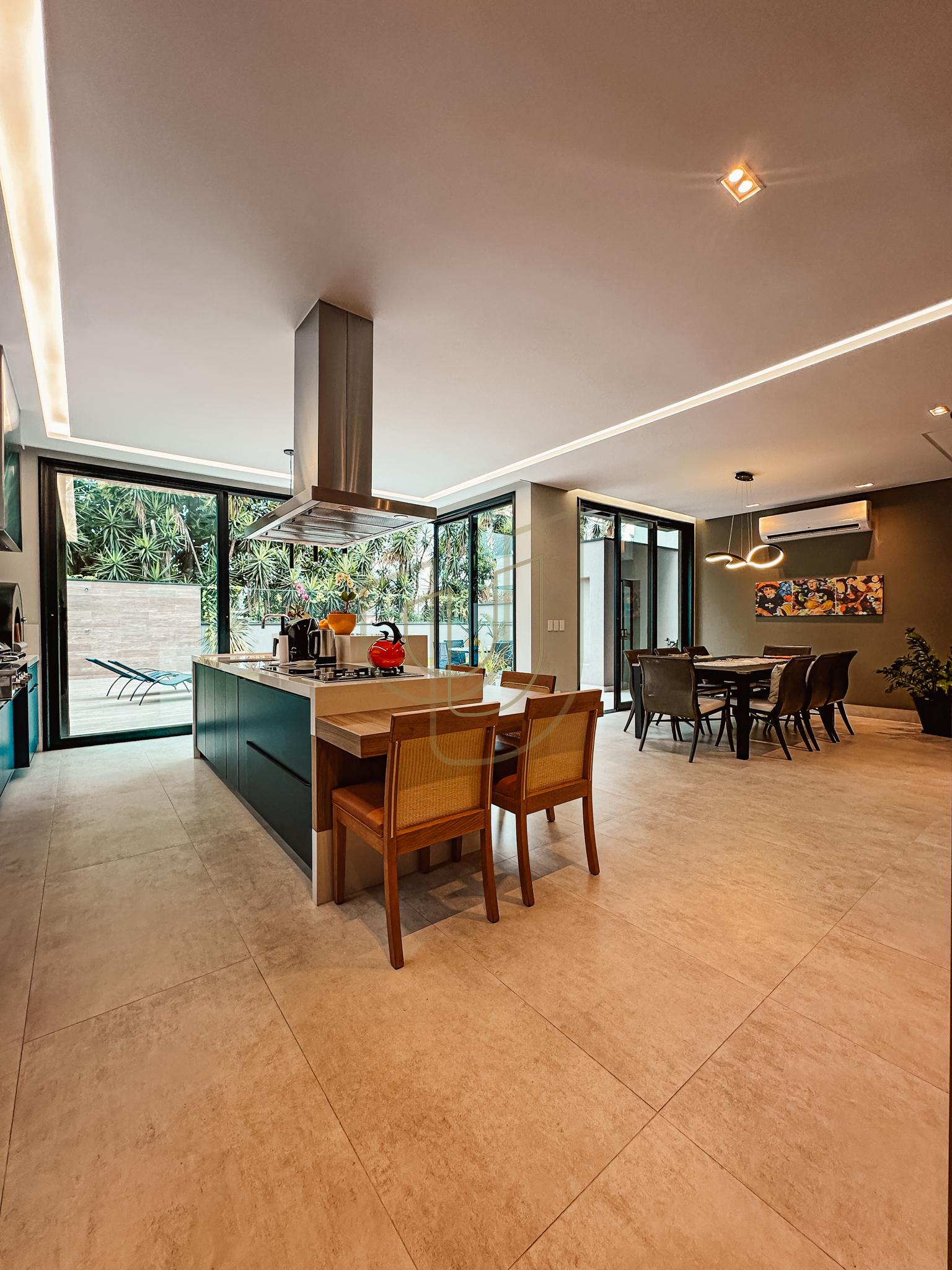 Sobrado sofisticado e moderno com 4 su&iacute;tes no Jardim do Golfe I - S&atilde;o Jos&eacute; dos Campos/SP  São José dos Campos - 