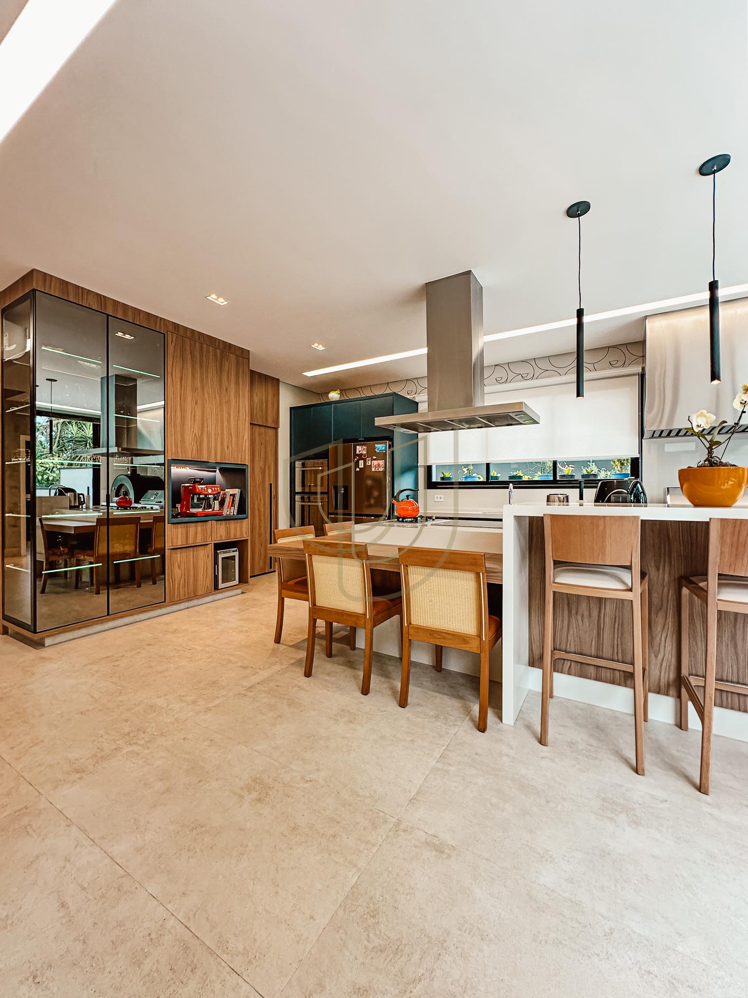 Sobrado sofisticado e moderno com 4 su&iacute;tes no Jardim do Golfe I - S&atilde;o Jos&eacute; dos Campos/SP  São José dos Campos - 