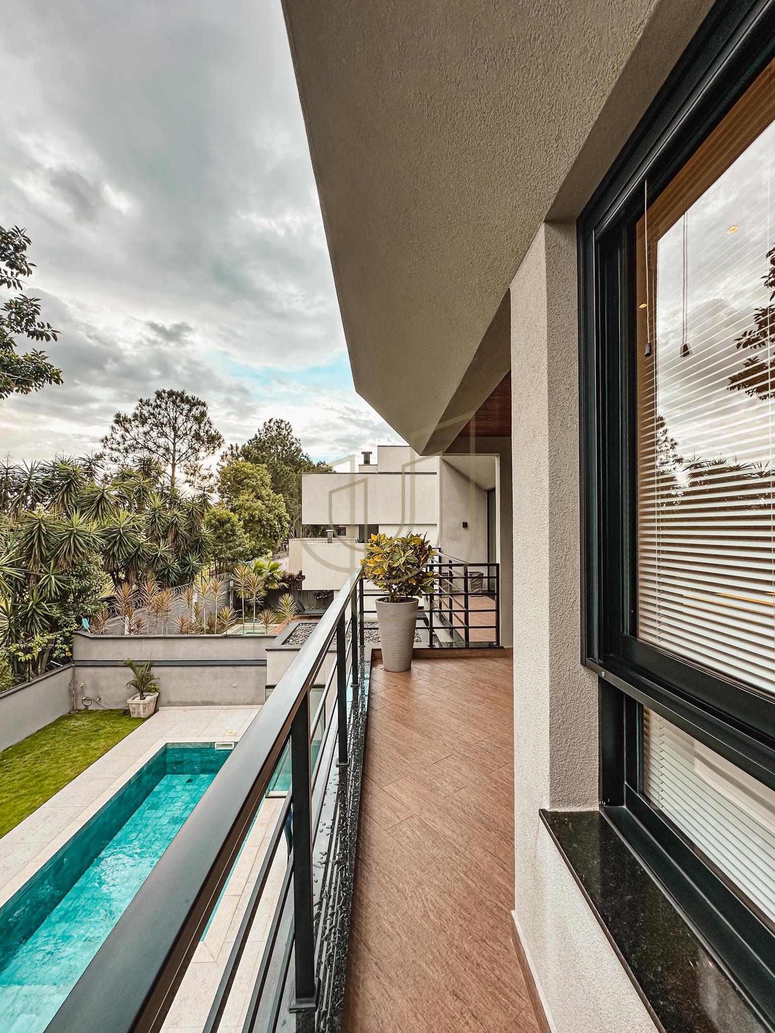 Sobrado sofisticado e moderno com 4 su&iacute;tes no Jardim do Golfe I - S&atilde;o Jos&eacute; dos Campos/SP  São José dos Campos - 