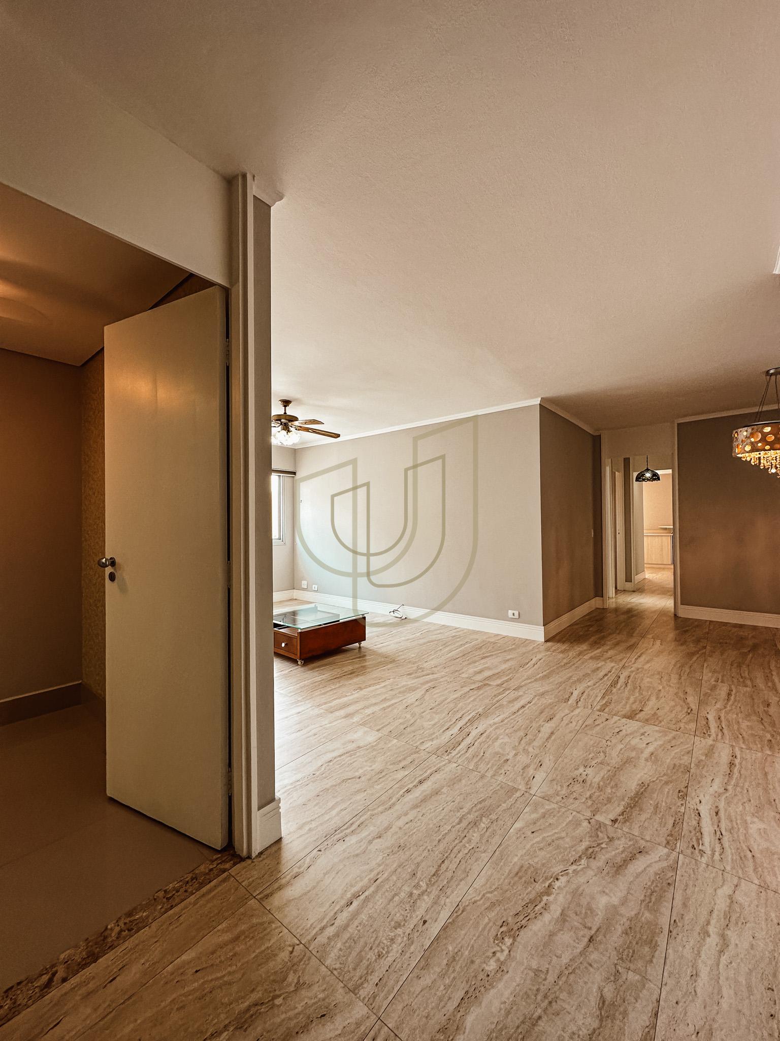 Apartamento com 3 Dormit&oacute;rios e 118m&sup2; na Vila Adyana - S&atilde;o Jos&eacute; dos Campos/SP  São José dos Campos - 