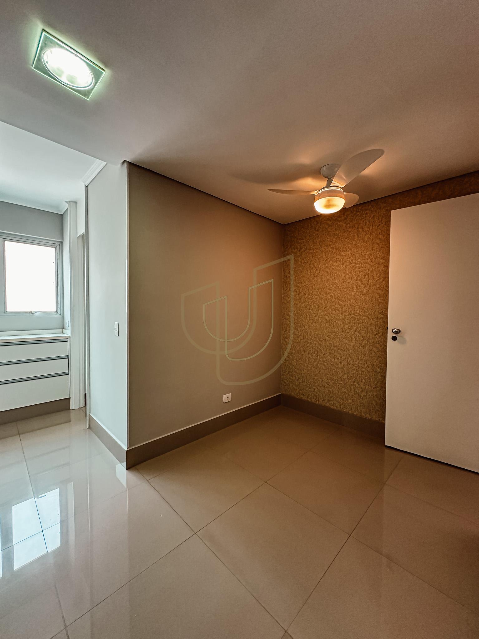Apartamento com 3 Dormit&oacute;rios e 118m&sup2; na Vila Adyana - S&atilde;o Jos&eacute; dos Campos/SP  São José dos Campos - 
