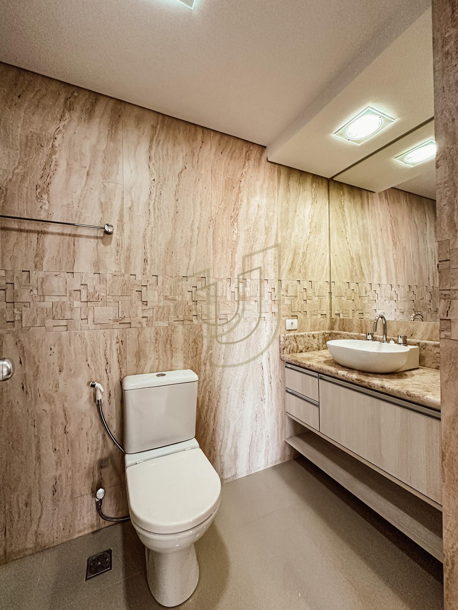 Apartamento com 3 Dormit&oacute;rios e 118m&sup2; na Vila Adyana - S&atilde;o Jos&eacute; dos Campos/SP  São José dos Campos - 