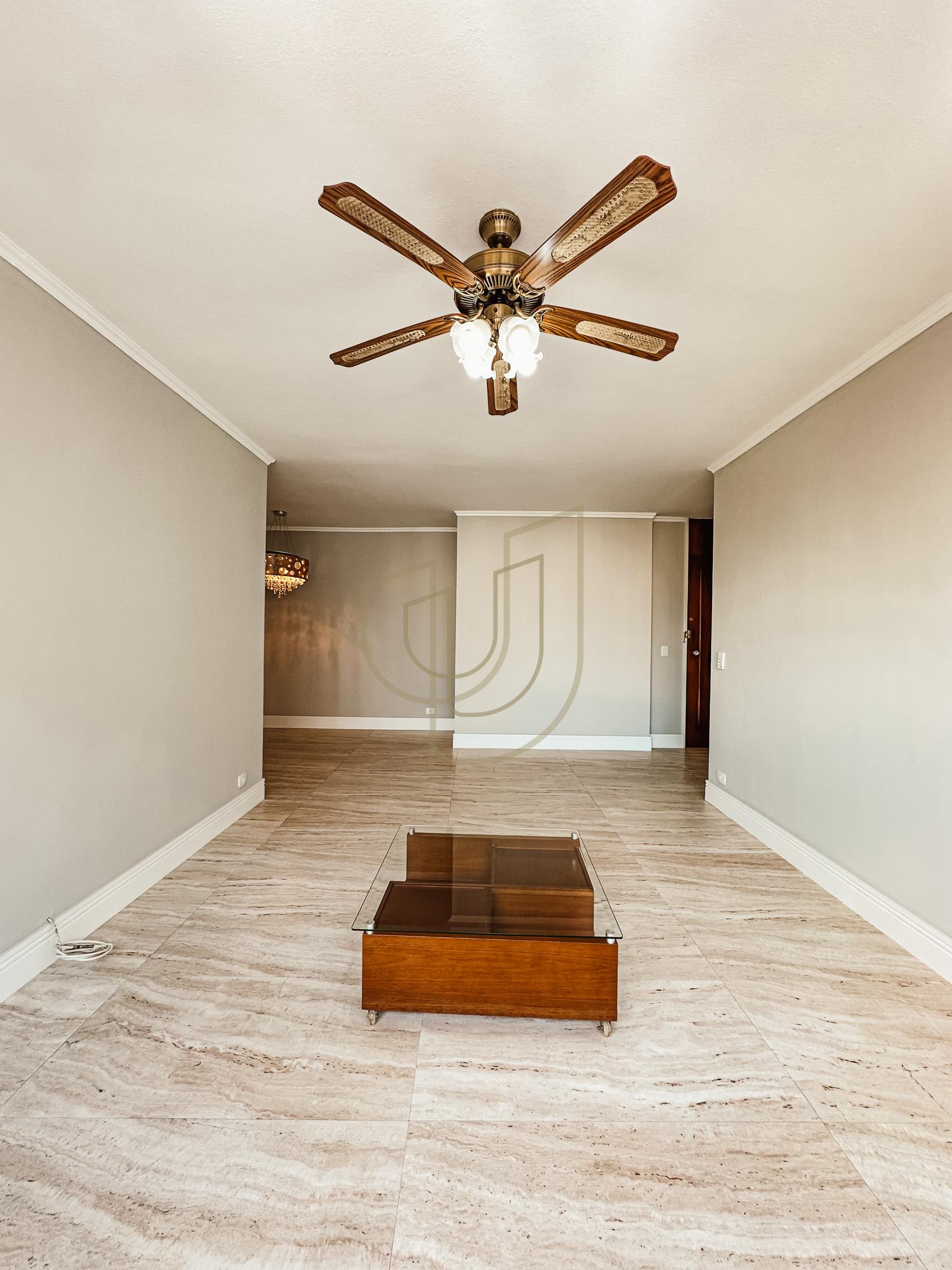 Apartamento com 3 Dormit&oacute;rios e 118m&sup2; na Vila Adyana - S&atilde;o Jos&eacute; dos Campos/SP  São José dos Campos - 