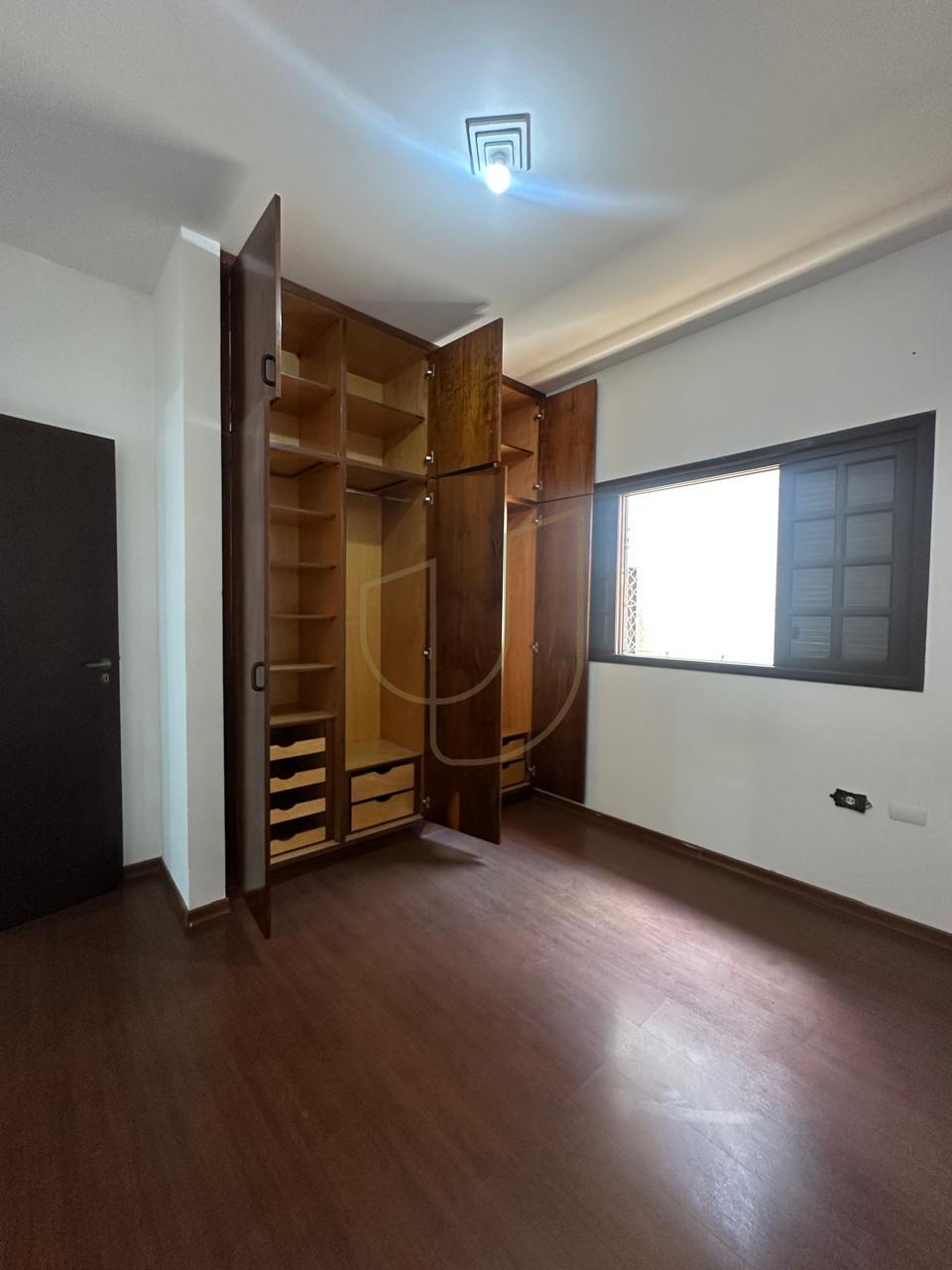 Sobrado com 3 Dormit&oacute;rios no Eldorado - Urabanova - S&atilde;o Jos&eacute; dos Campos/SP  São José dos Campos - 