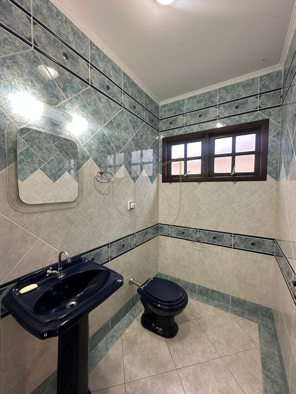 Sobrado com 3 Dormit&oacute;rios no Eldorado - Urabanova - S&atilde;o Jos&eacute; dos Campos/SP  São José dos Campos - 