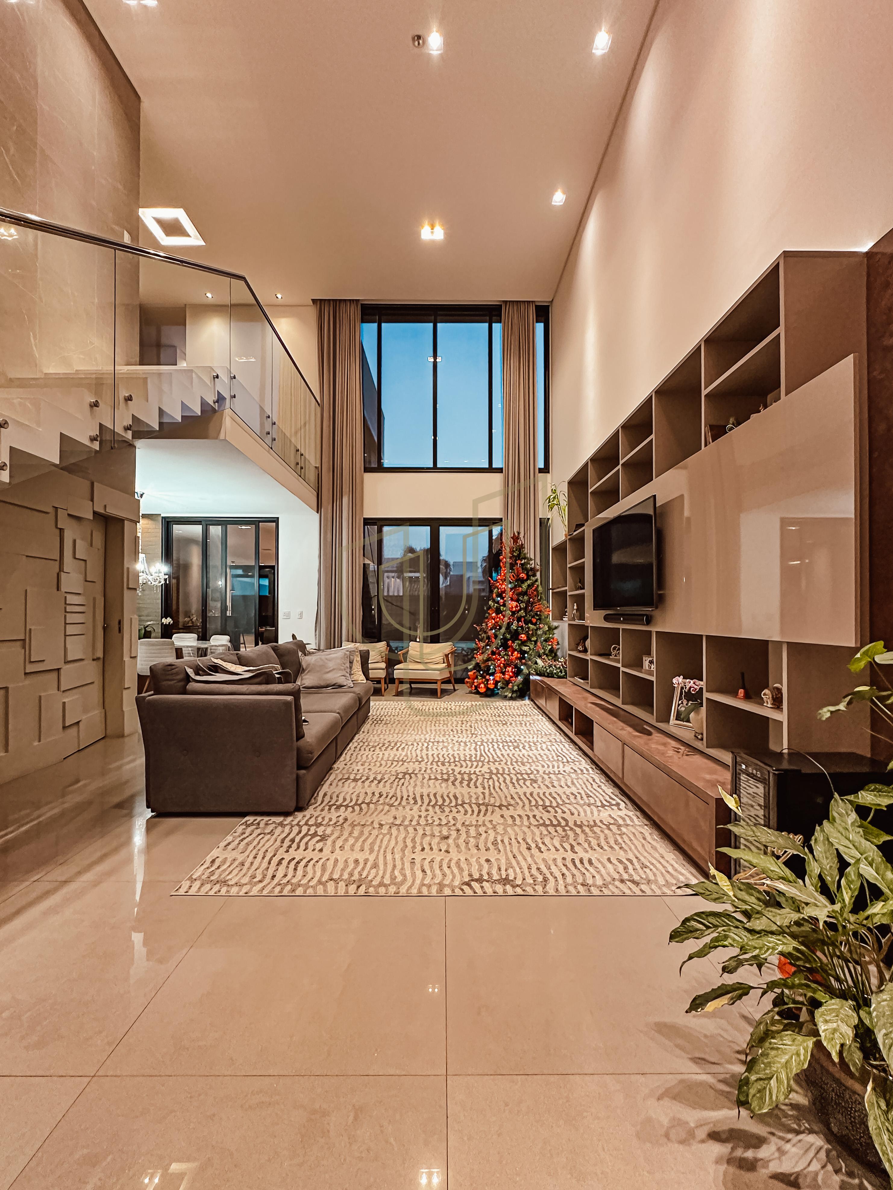 Sobrado sofisticado com 4 Dormit&oacute;rios no Jardim do Golfe - S&atilde;o Jos&eacute; dos Campos/SP  São José dos Campos - 