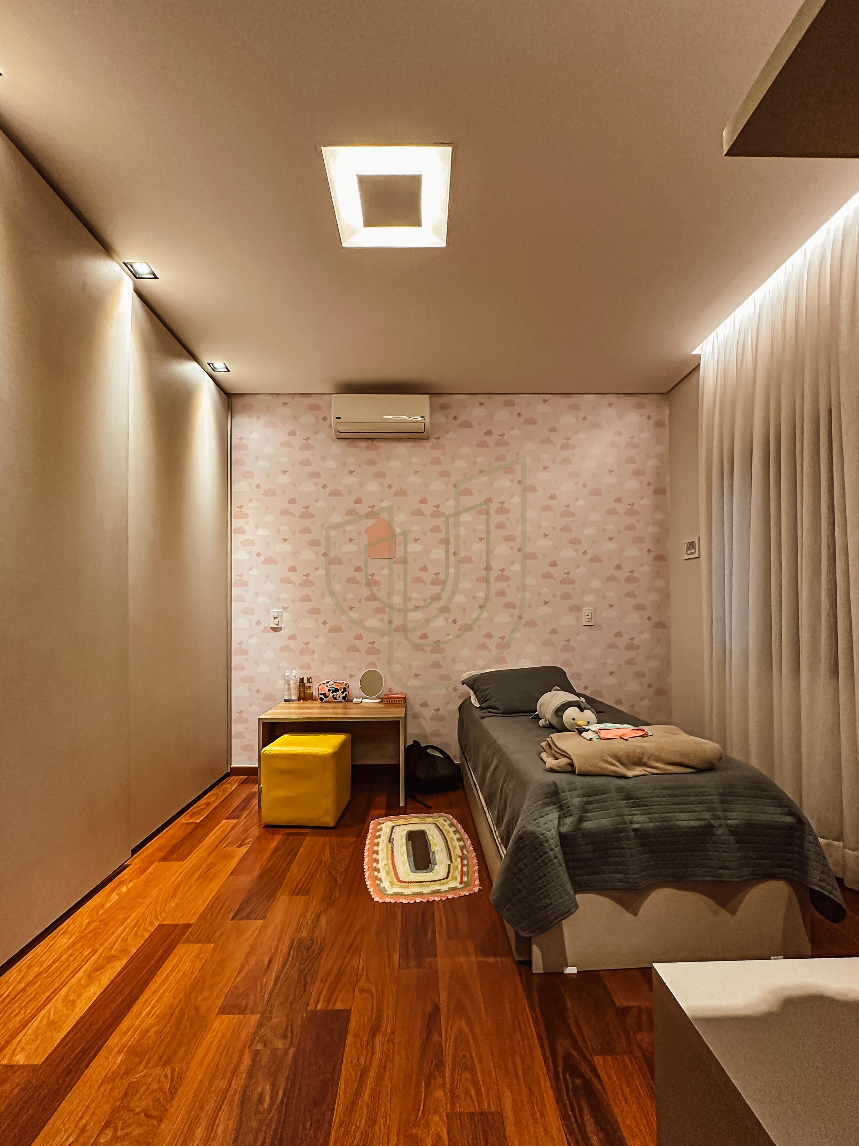 Sobrado sofisticado com 4 Dormit&oacute;rios no Jardim do Golfe - S&atilde;o Jos&eacute; dos Campos/SP  São José dos Campos - 