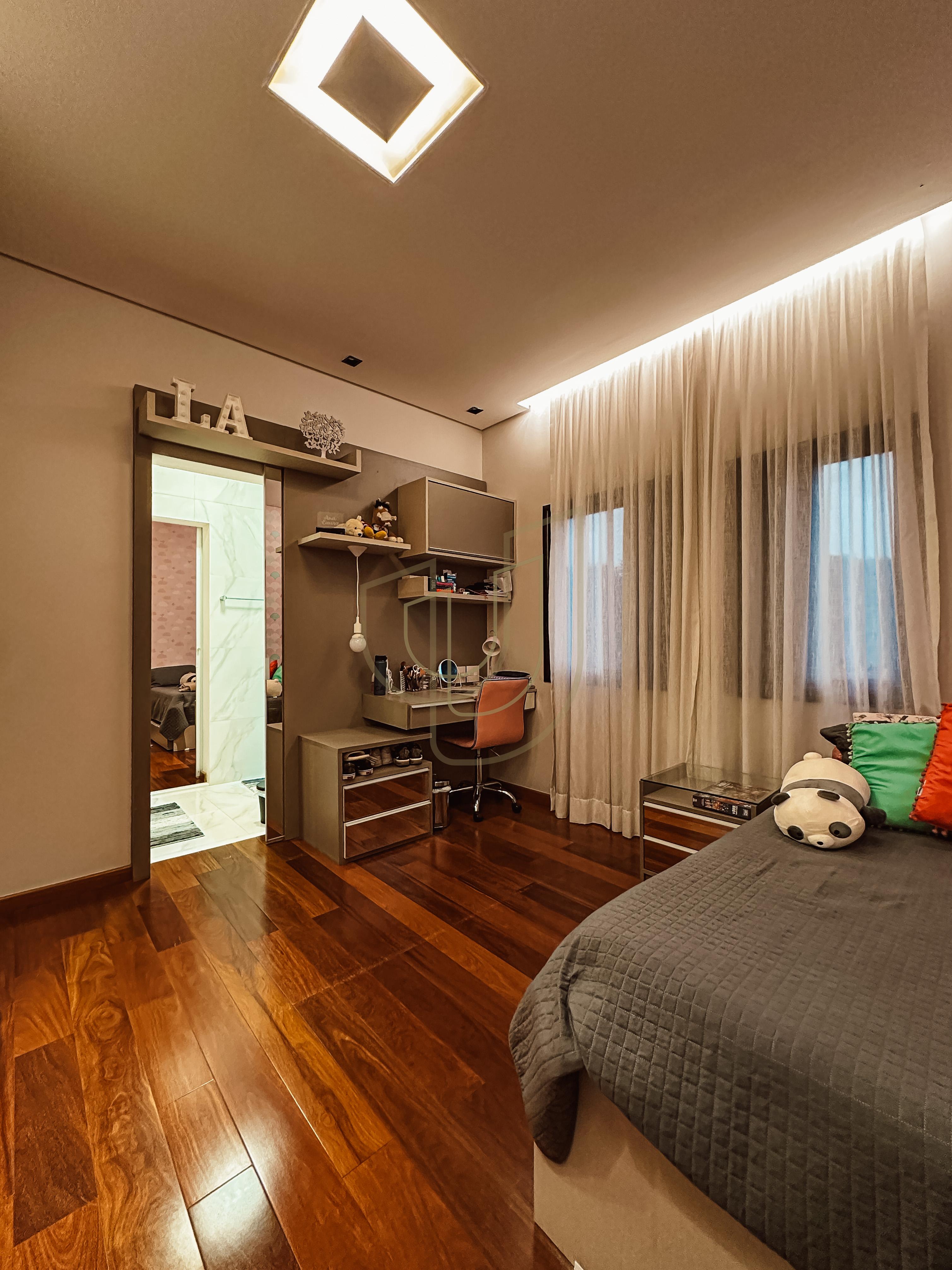 Sobrado sofisticado com 4 Dormit&oacute;rios no Jardim do Golfe - S&atilde;o Jos&eacute; dos Campos/SP  São José dos Campos - 