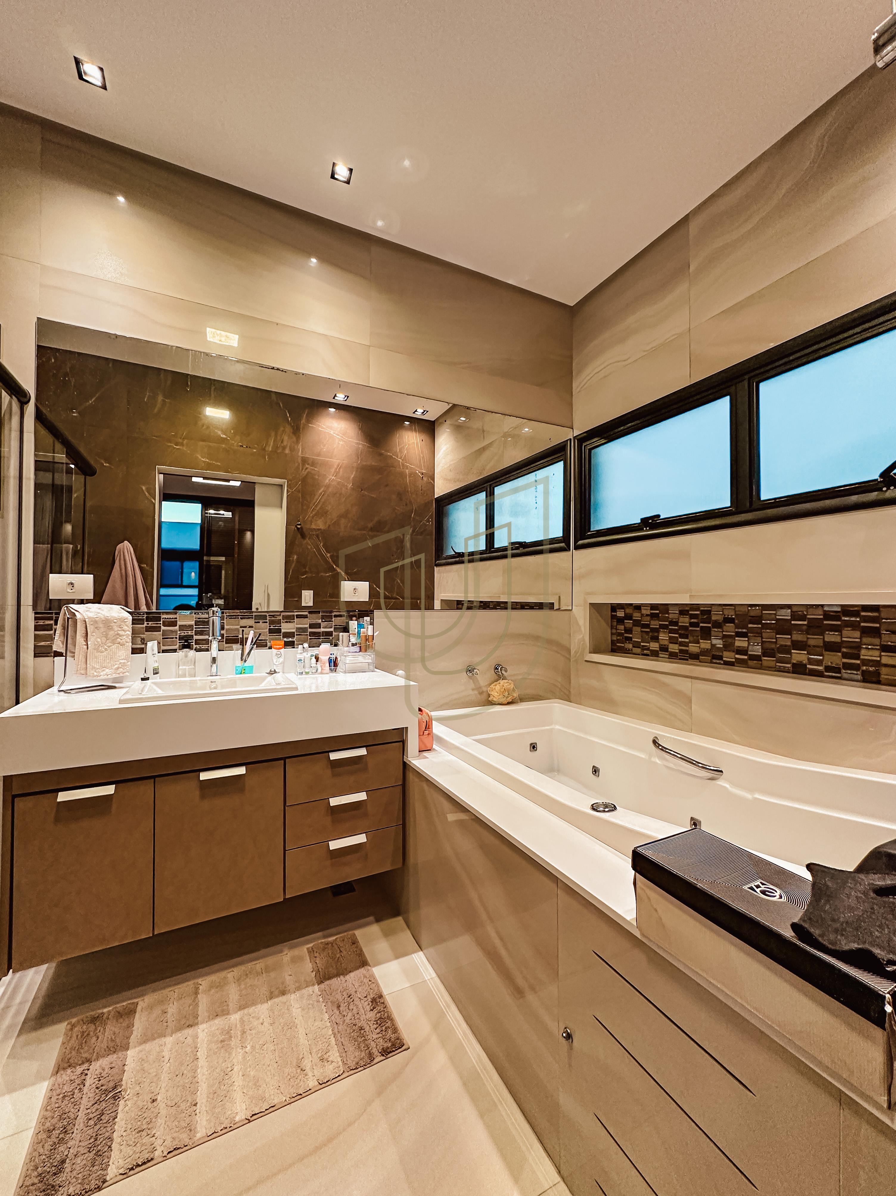 Sobrado sofisticado com 4 Dormit&oacute;rios no Jardim do Golfe - S&atilde;o Jos&eacute; dos Campos/SP  São José dos Campos - 