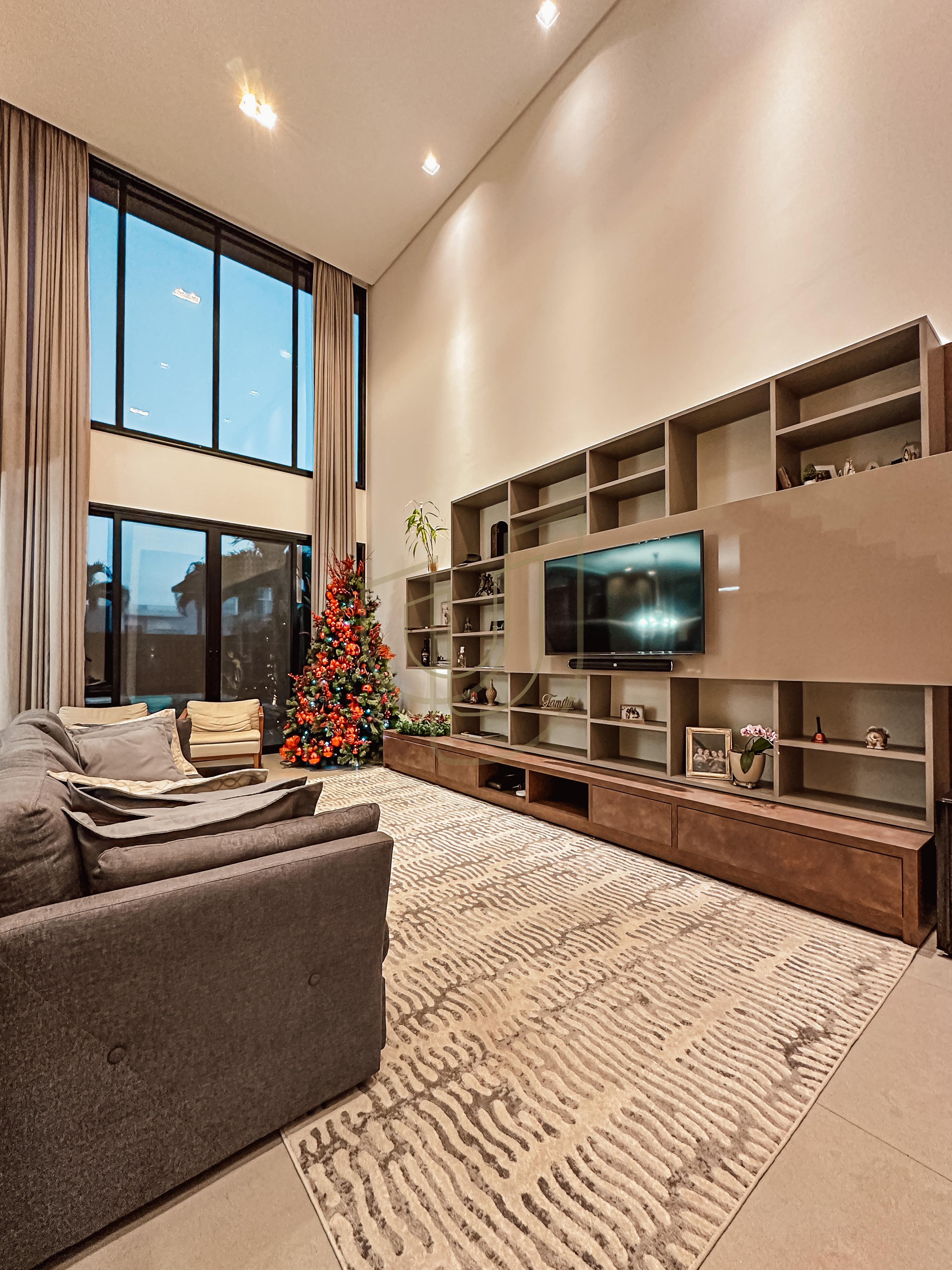 Sobrado sofisticado com 4 Dormit&oacute;rios no Jardim do Golfe - S&atilde;o Jos&eacute; dos Campos/SP  São José dos Campos - 