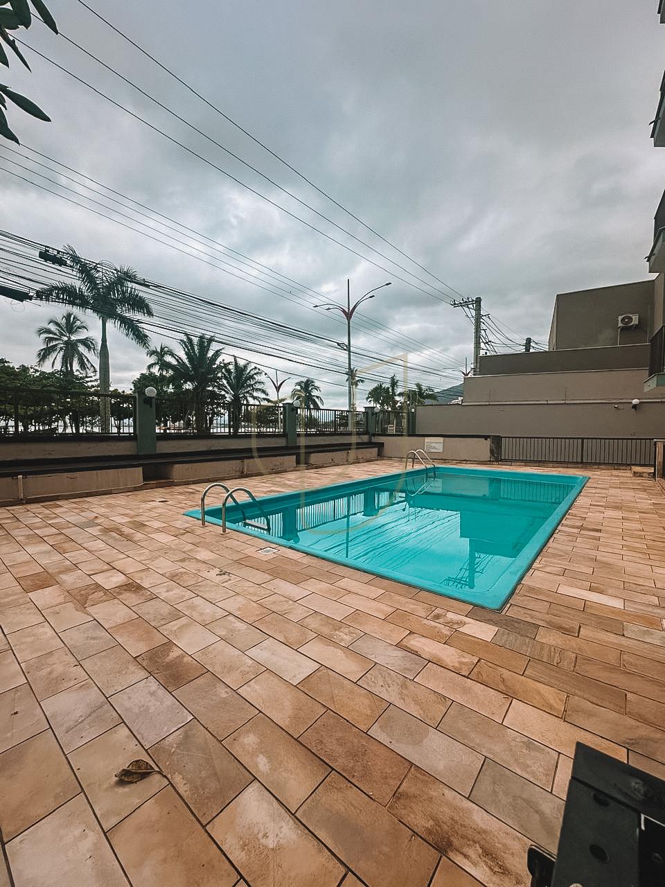 Cobertura duplex dispon&iacute;vel para venda no Centro de Caraguatatuba/SP  Caraguatatuba - 