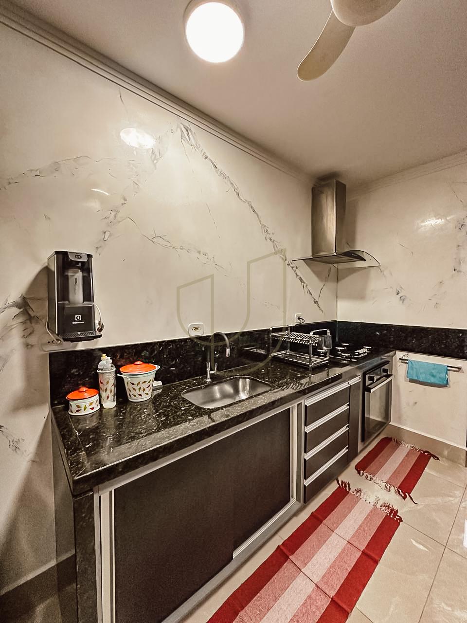 Cobertura duplex dispon&iacute;vel para venda no Centro de Caraguatatuba/SP  Caraguatatuba - 