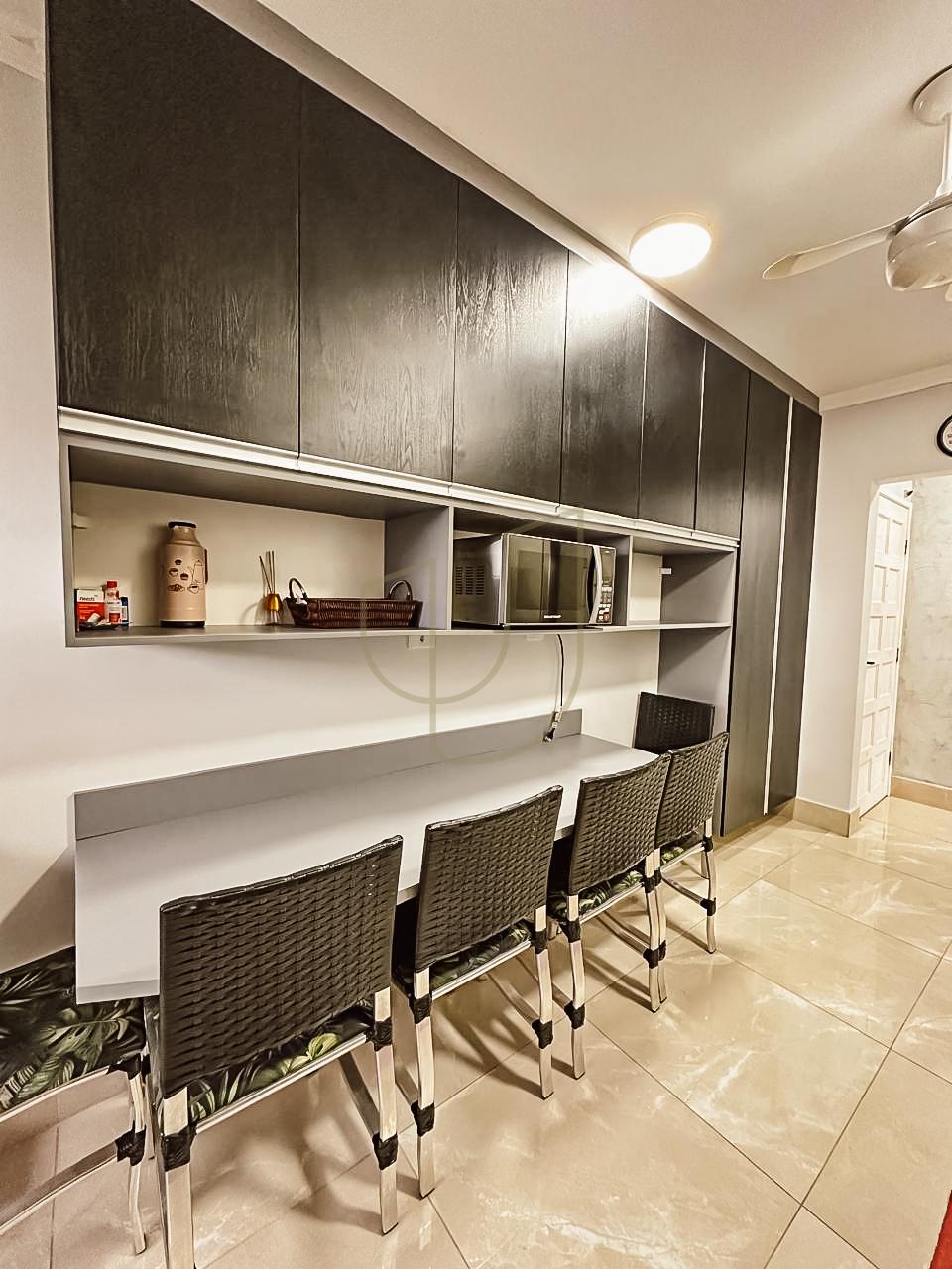 Cobertura duplex dispon&iacute;vel para venda no Centro de Caraguatatuba/SP  Caraguatatuba - 