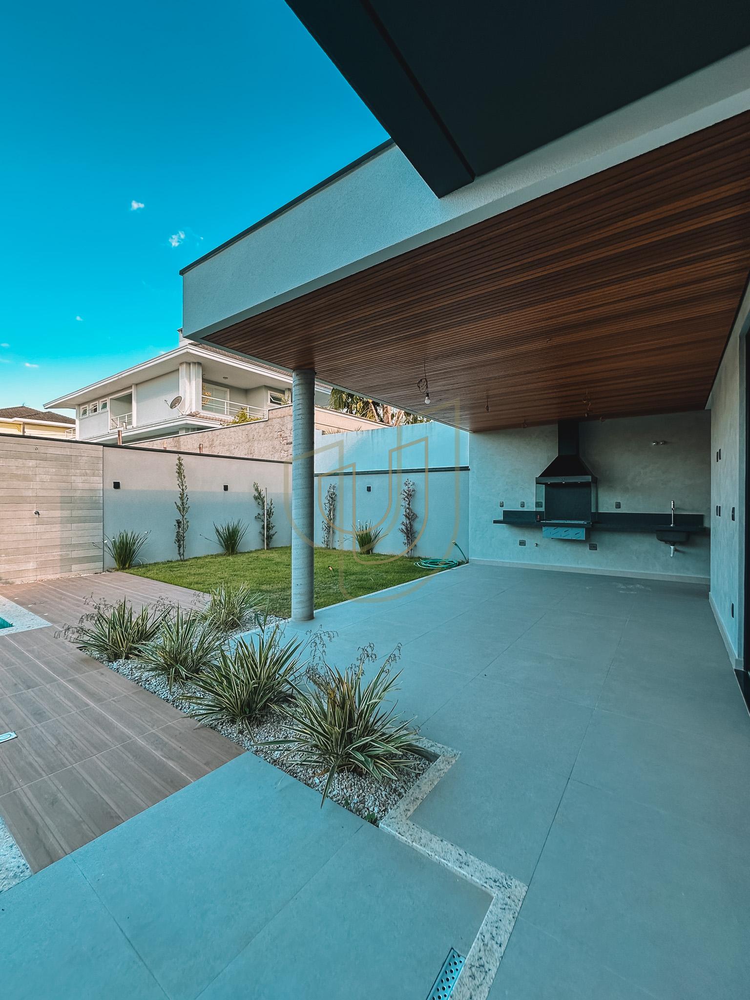 Sobrado sofisticado e moderno com 4 su&iacute;tes no Urbanova - S&atilde;o Jos&eacute; dos Campos/SP  São José dos Campos - 