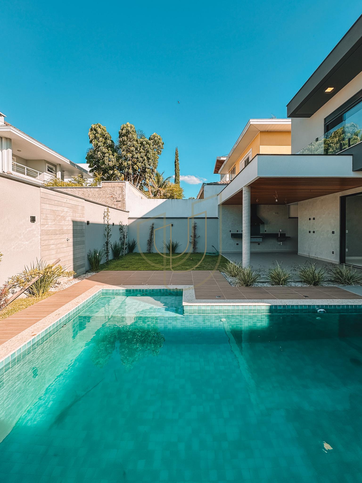 Sobrado sofisticado e moderno com 4 su&iacute;tes no Urbanova - S&atilde;o Jos&eacute; dos Campos/SP  São José dos Campos - 