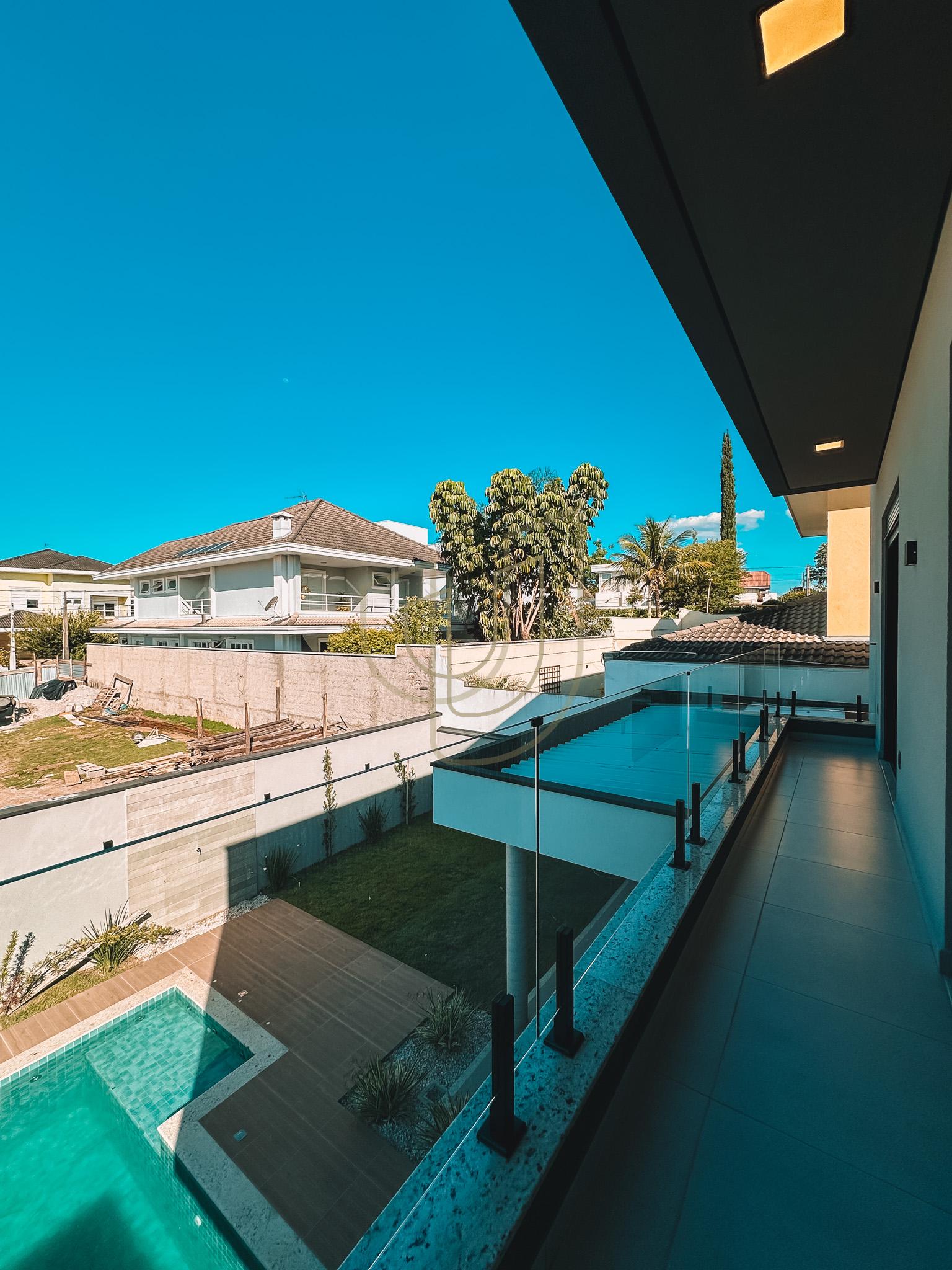 Sobrado sofisticado e moderno com 4 su&iacute;tes no Urbanova - S&atilde;o Jos&eacute; dos Campos/SP  São José dos Campos - 