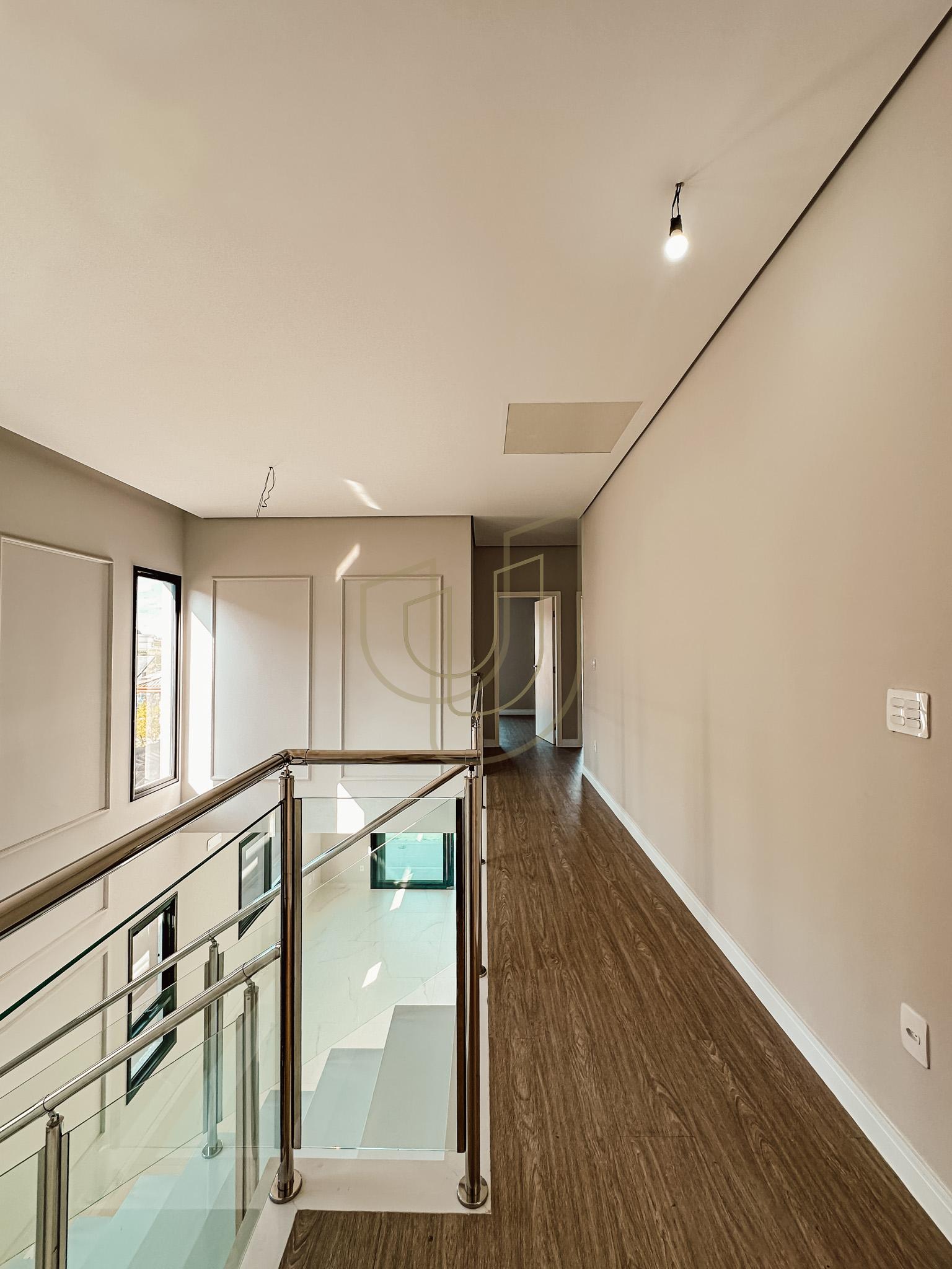 Sobrado sofisticado e moderno com 4 su&iacute;tes no Urbanova - S&atilde;o Jos&eacute; dos Campos/SP  São José dos Campos - 