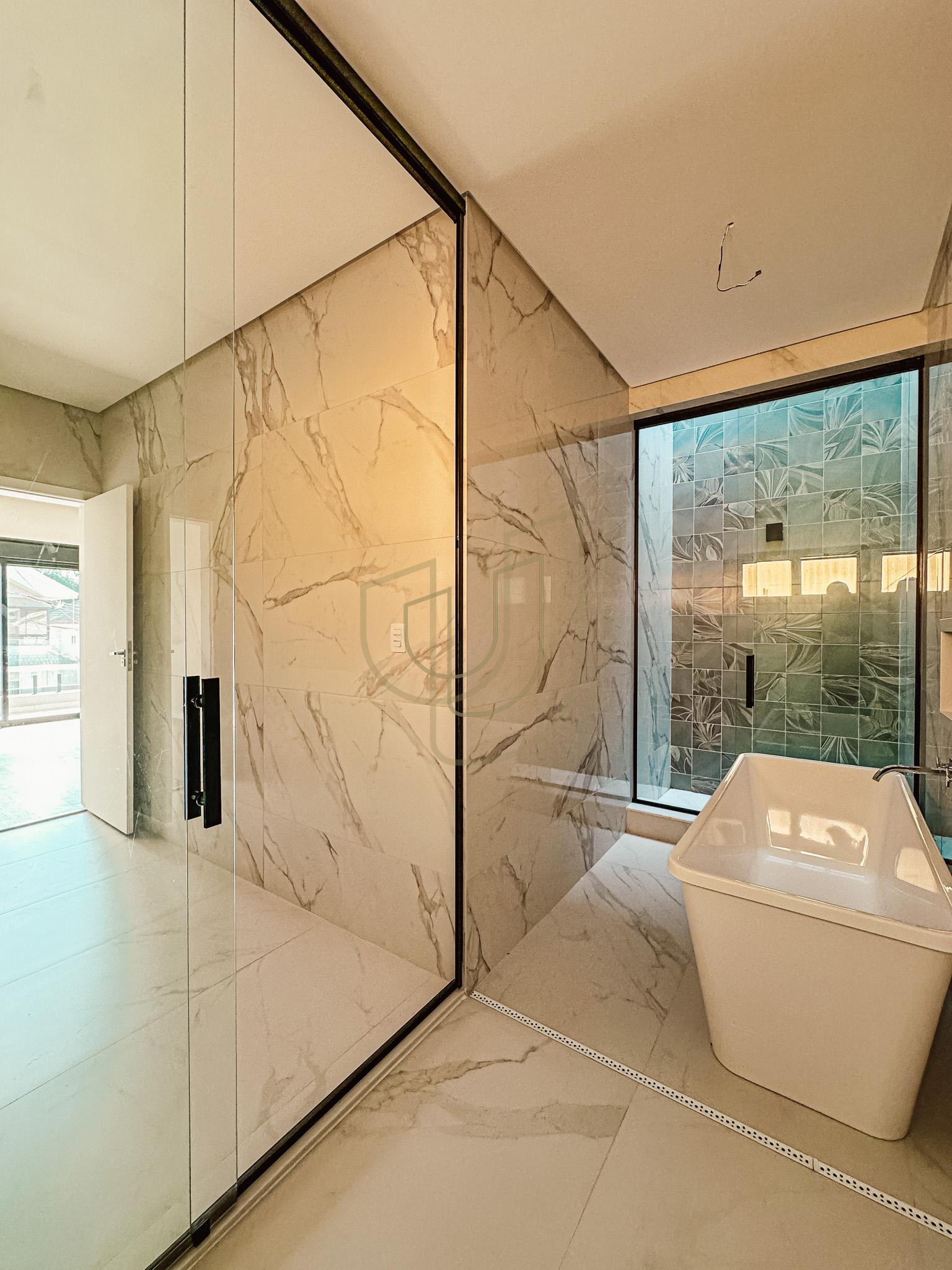 Sobrado sofisticado e moderno com 4 su&iacute;tes no Urbanova - S&atilde;o Jos&eacute; dos Campos/SP  São José dos Campos - 