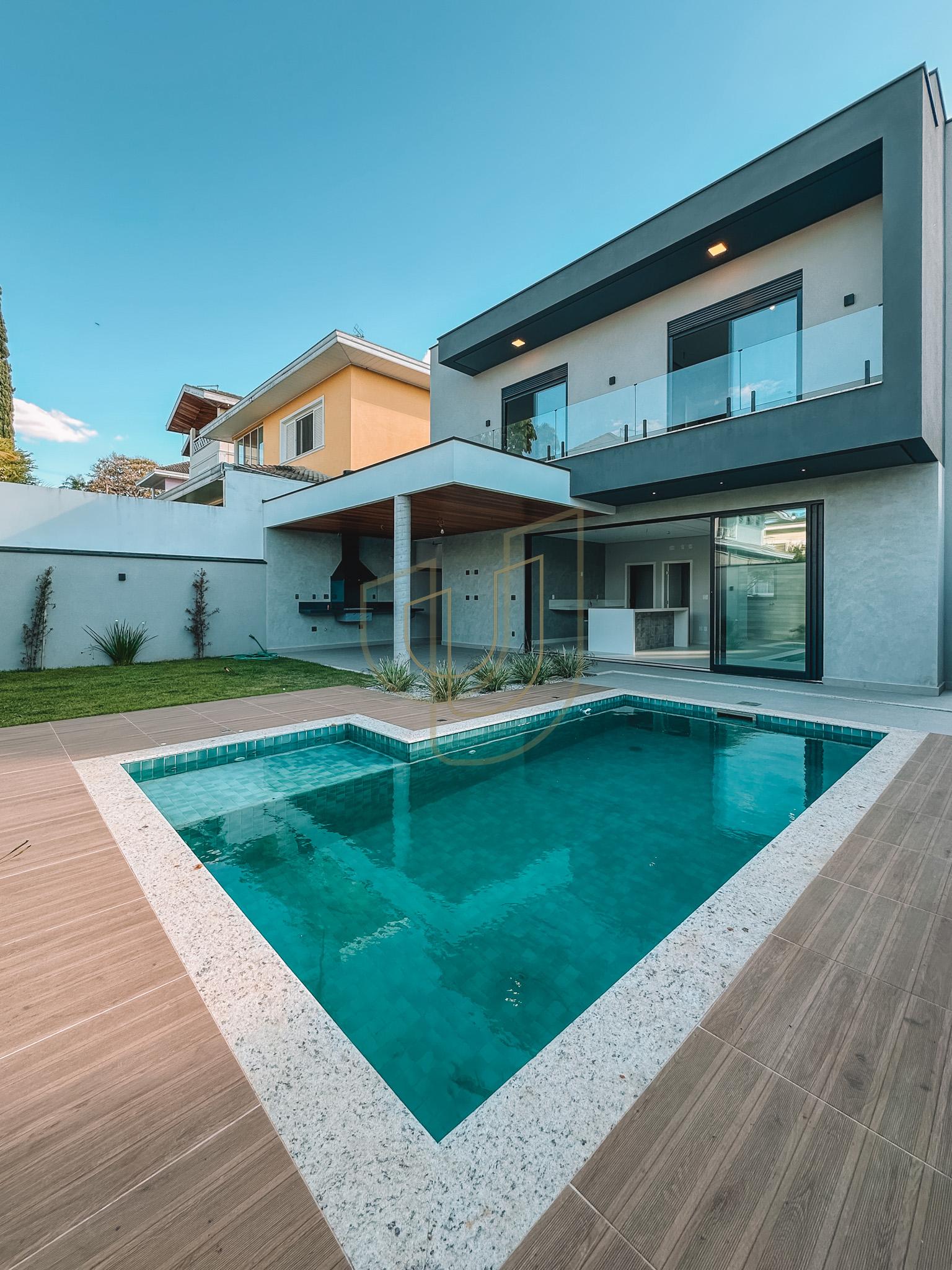 Sobrado sofisticado e moderno com 4 su&iacute;tes no Urbanova - S&atilde;o Jos&eacute; dos Campos/SP  São José dos Campos - 