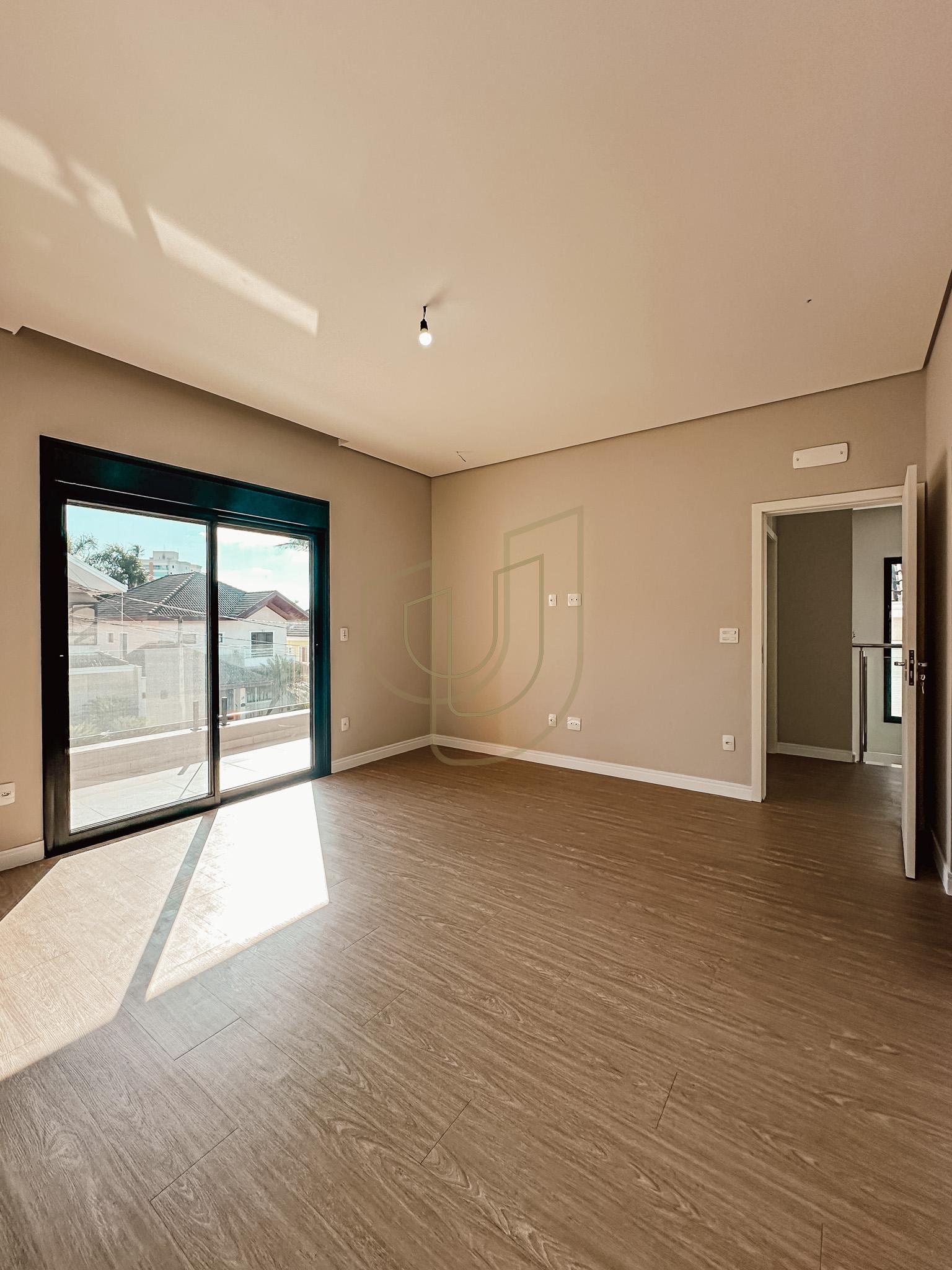 Sobrado sofisticado e moderno com 4 su&iacute;tes no Urbanova - S&atilde;o Jos&eacute; dos Campos/SP  São José dos Campos - 