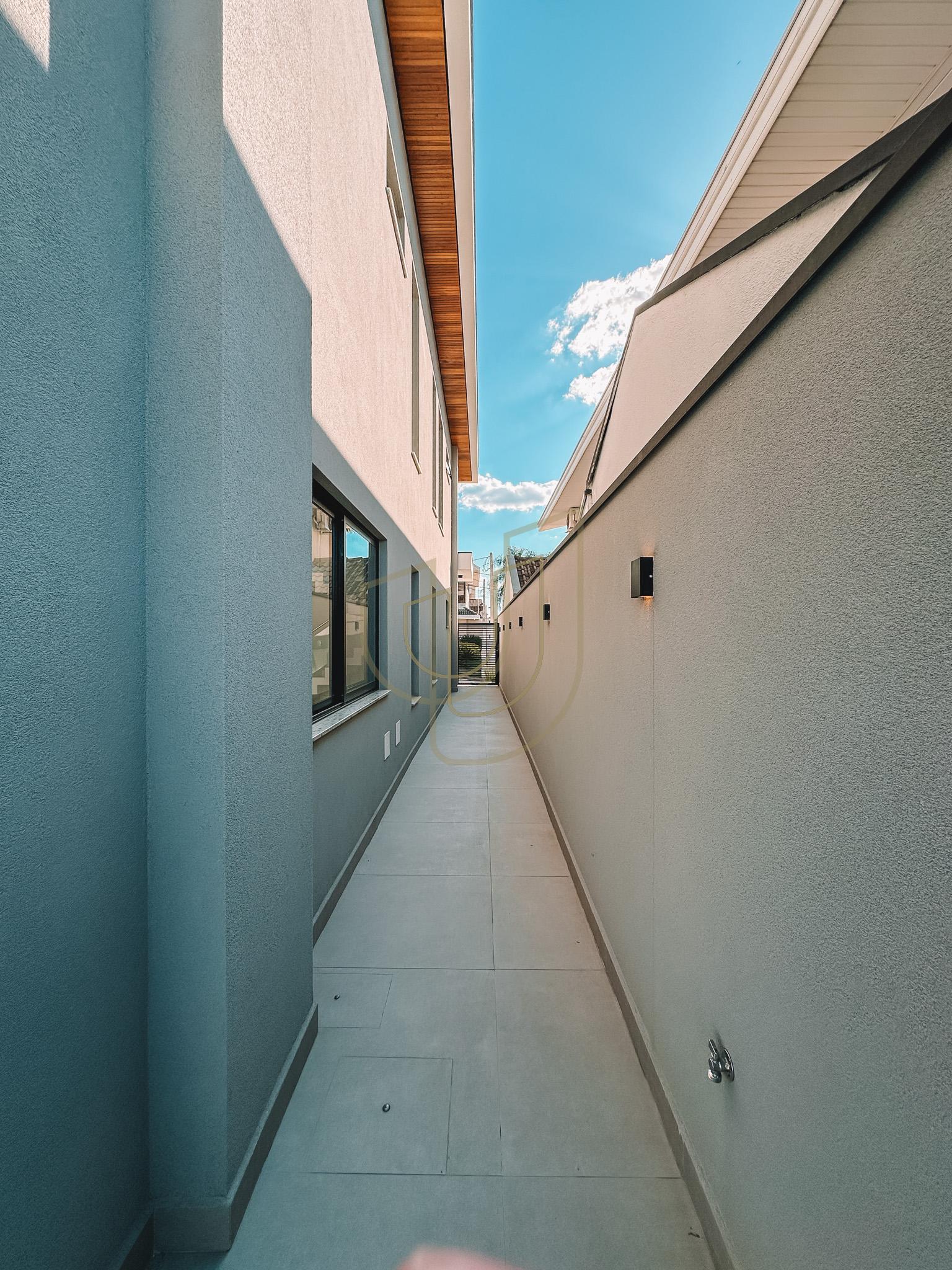 Sobrado sofisticado e moderno com 4 su&iacute;tes no Urbanova - S&atilde;o Jos&eacute; dos Campos/SP  São José dos Campos - 