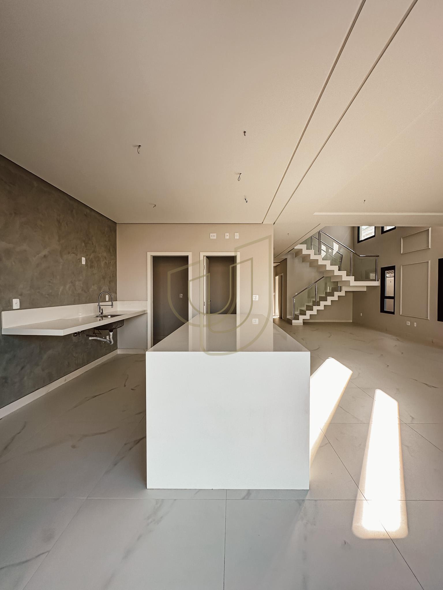 Sobrado sofisticado e moderno com 4 su&iacute;tes no Urbanova - S&atilde;o Jos&eacute; dos Campos/SP  São José dos Campos - 