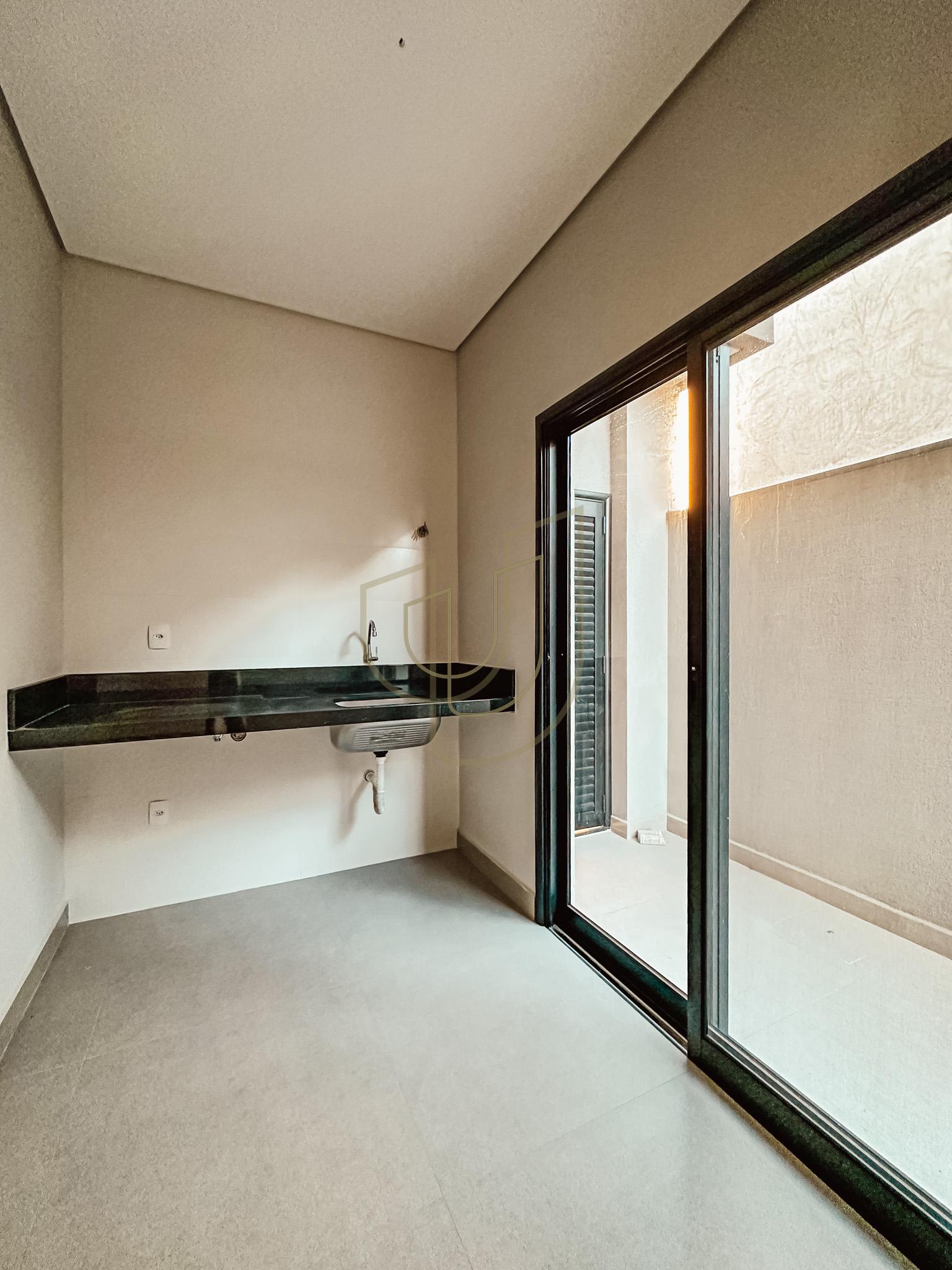 Sobrado sofisticado e moderno com 4 su&iacute;tes no Urbanova - S&atilde;o Jos&eacute; dos Campos/SP  São José dos Campos - 