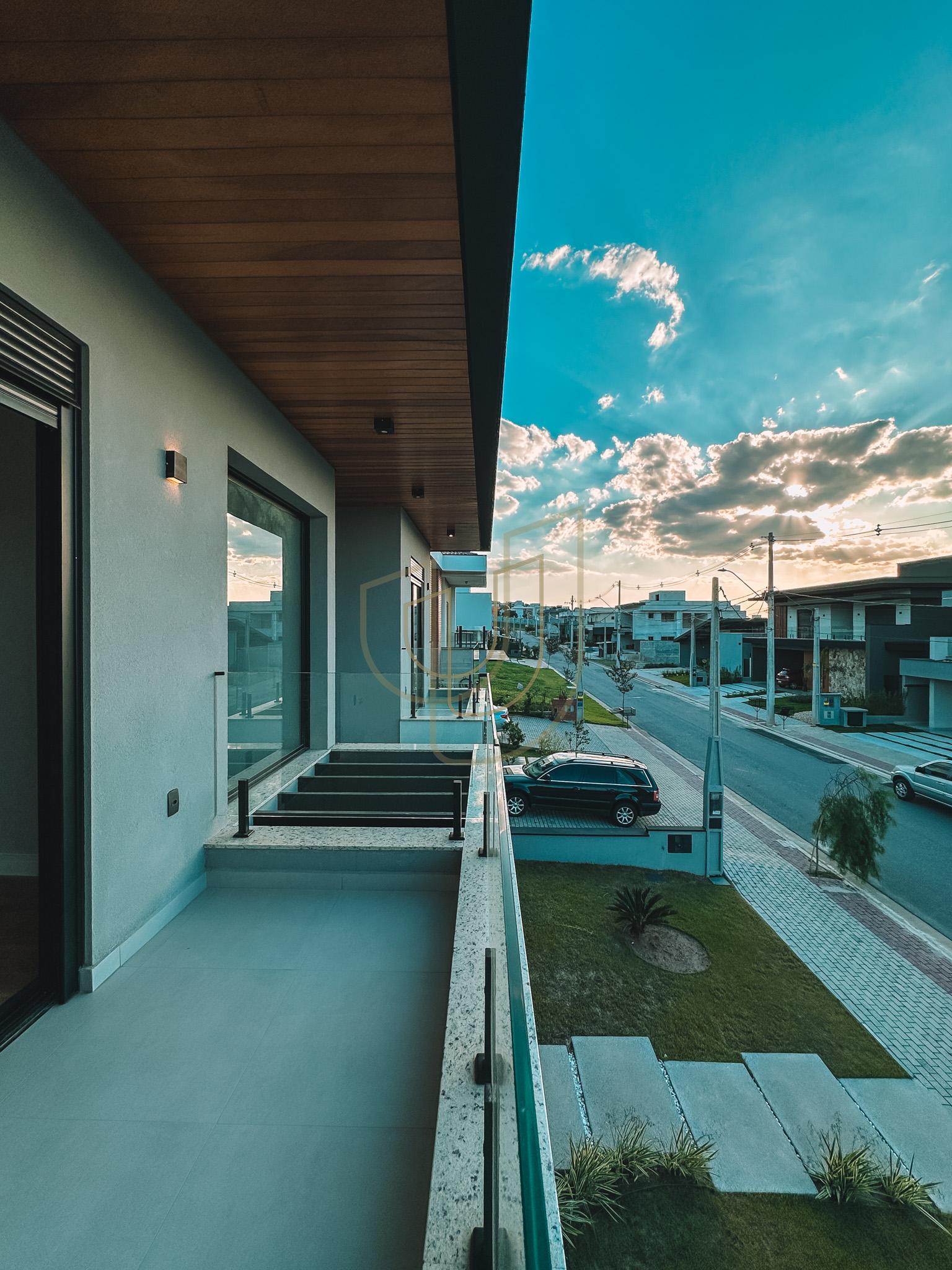 Sobrado sofisticado e moderno com 4 su&iacute;tes no Urbanova - S&atilde;o Jos&eacute; dos Campos/SP  São José dos Campos - 