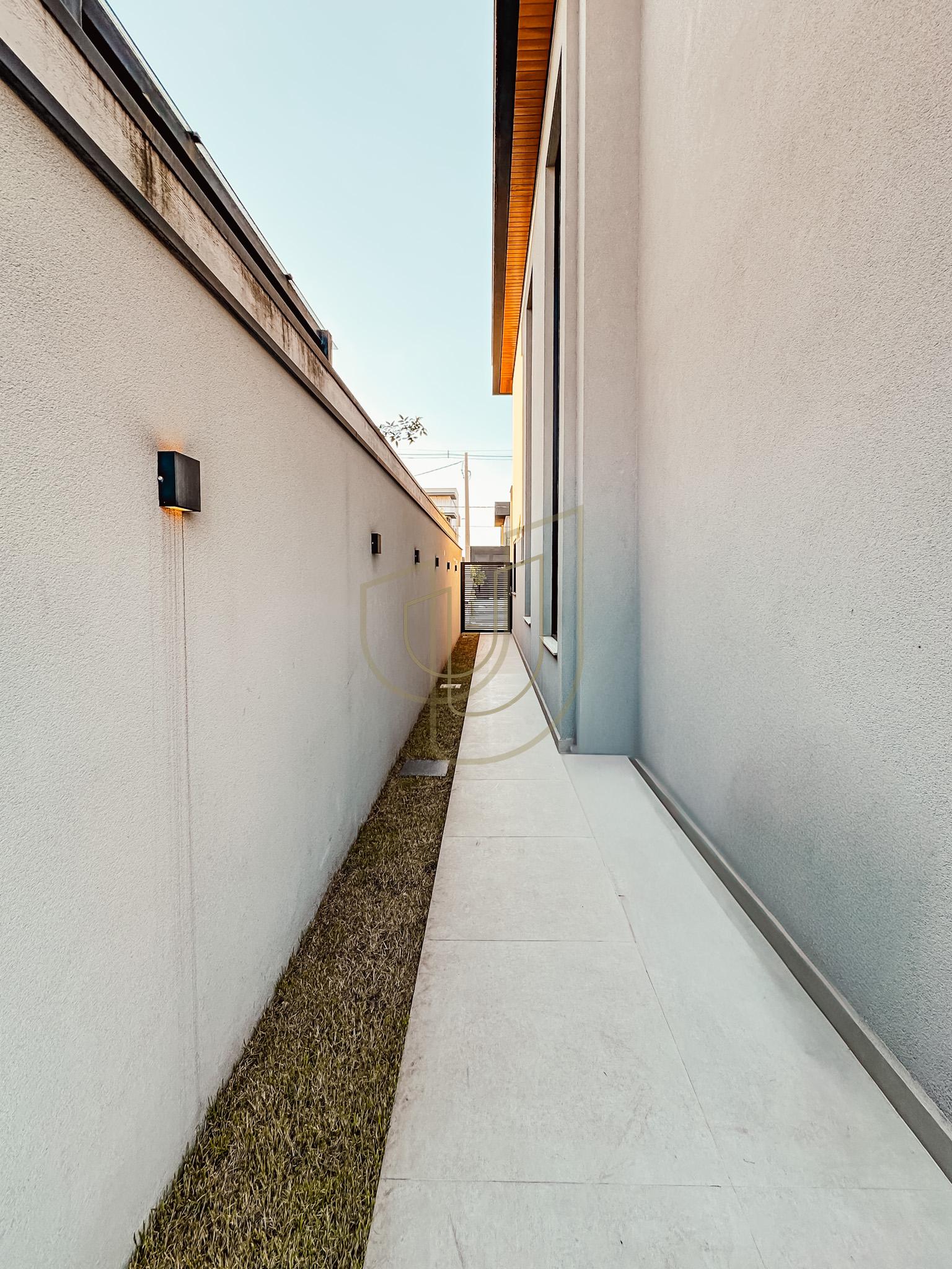 Sobrado sofisticado e moderno com 4 su&iacute;tes no Urbanova - S&atilde;o Jos&eacute; dos Campos/SP  São José dos Campos - 