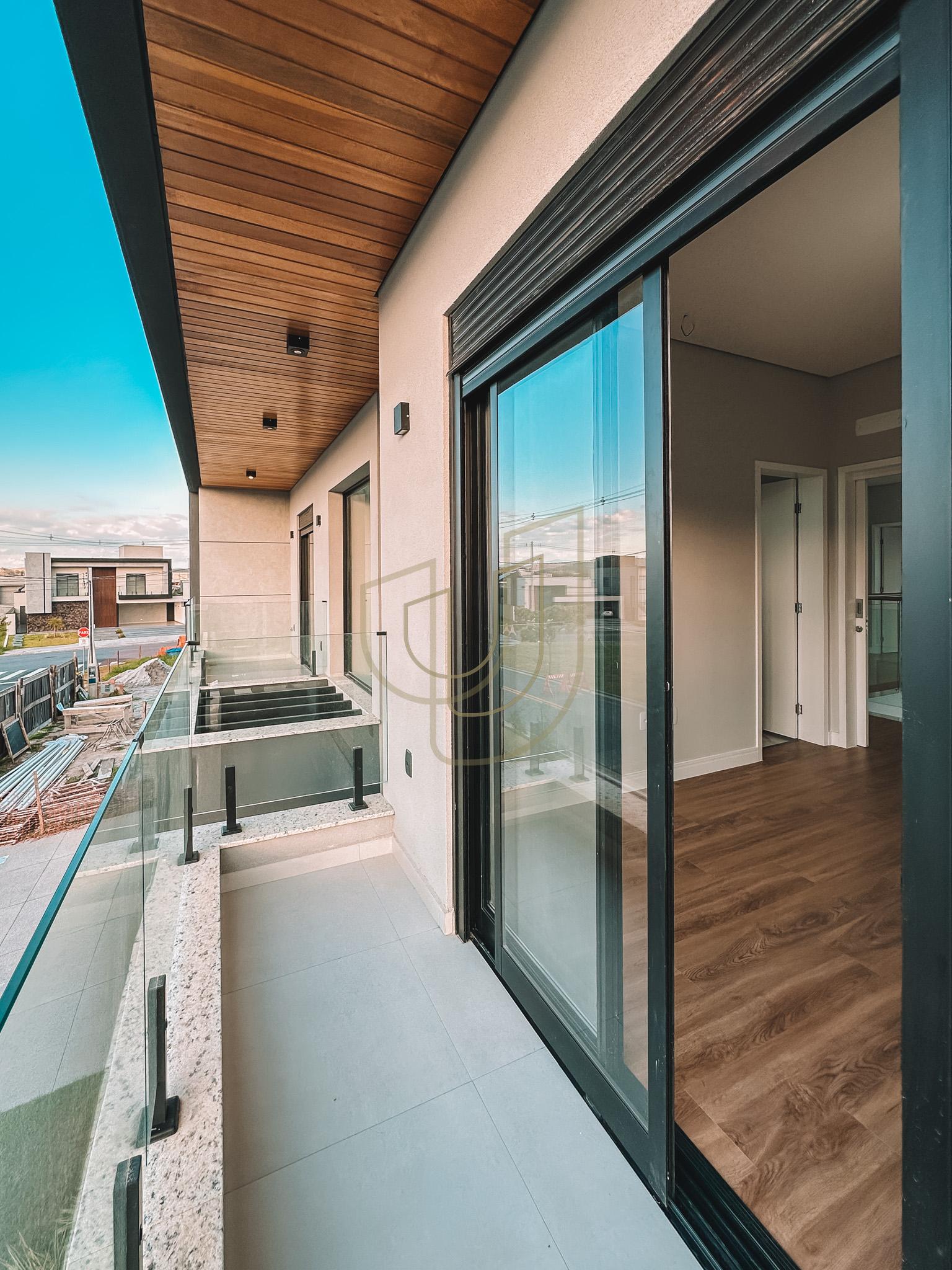 Sobrado sofisticado e moderno com 4 su&iacute;tes no Urbanova - S&atilde;o Jos&eacute; dos Campos/SP  São José dos Campos - 