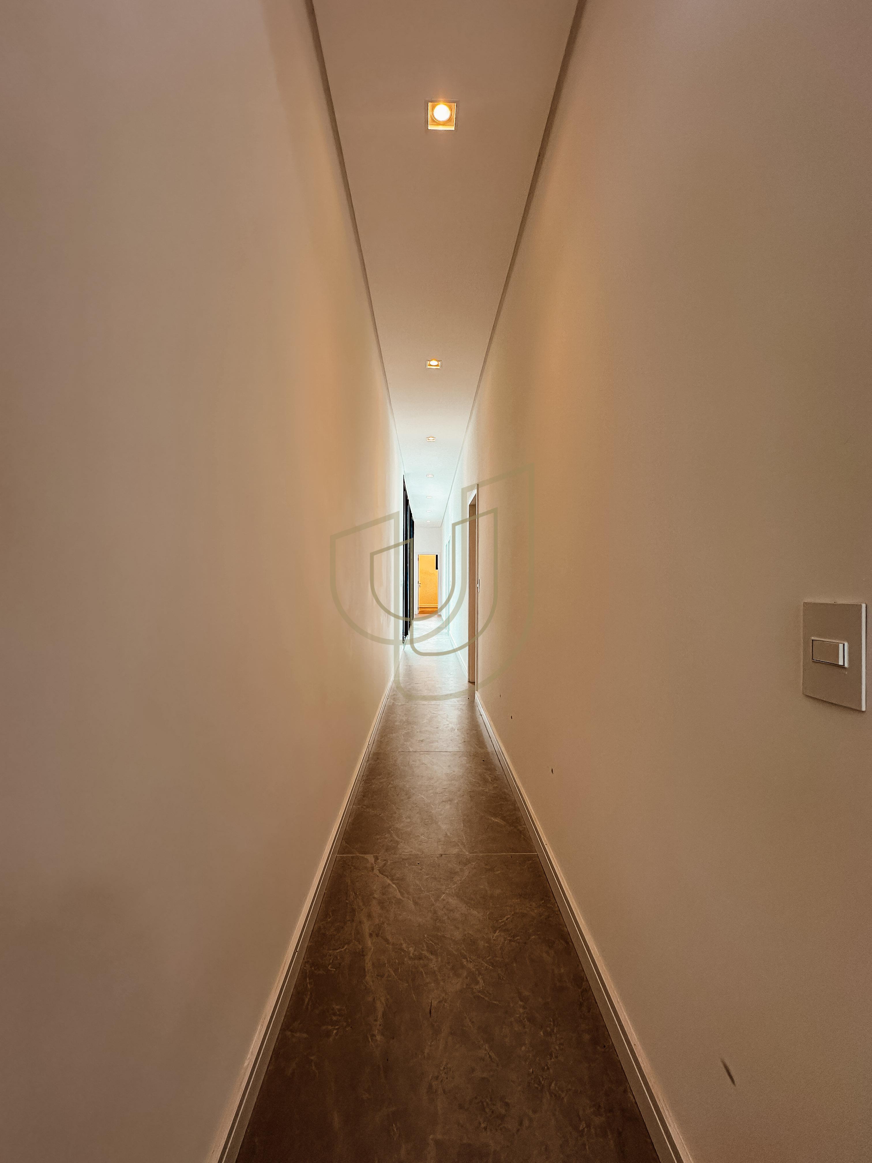 Casa T&eacute;rrea com 4 Su&iacute;tes no Jardim do Golfe I - S&atilde;o Jos&eacute; dos Campos/SP  São José dos Campos - 