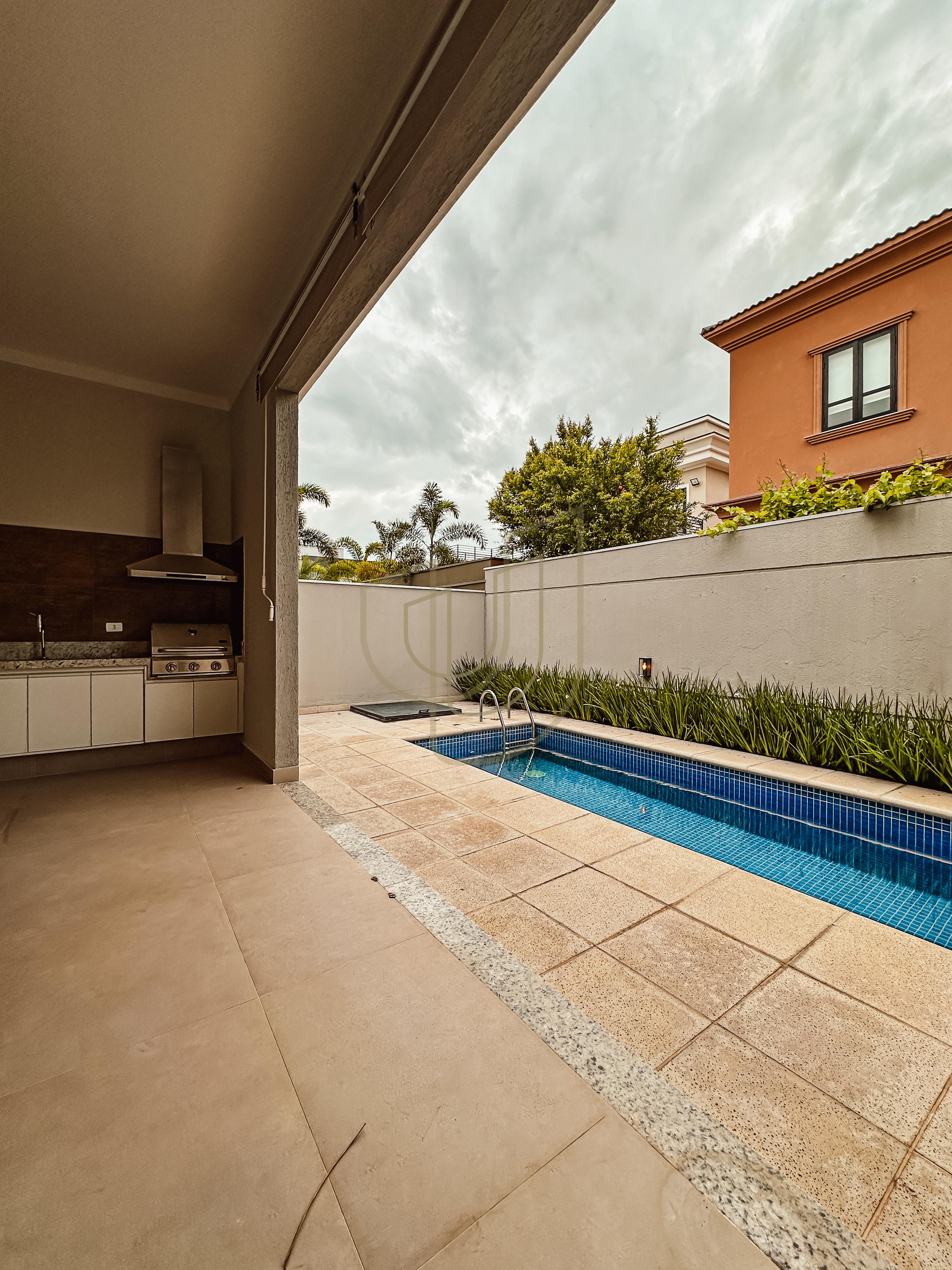 Casa T&eacute;rrea com 3 Su&iacute;tes no Jardim do Golfe III - S&atilde;o Jos&eacute; dos Campos/SP  São José dos Campos - 