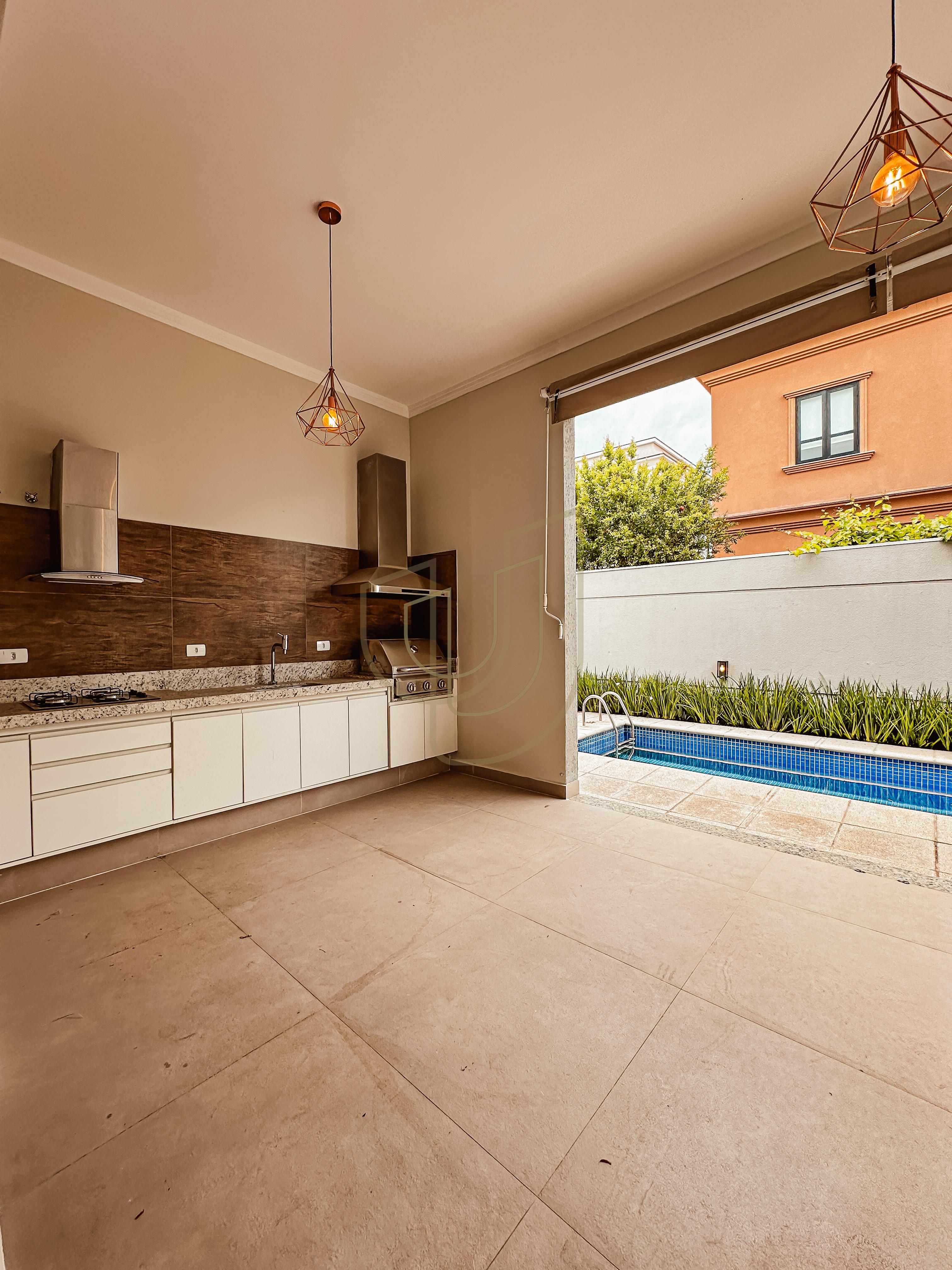 Casa T&eacute;rrea com 3 Su&iacute;tes no Jardim do Golfe III - S&atilde;o Jos&eacute; dos Campos/SP  São José dos Campos - 