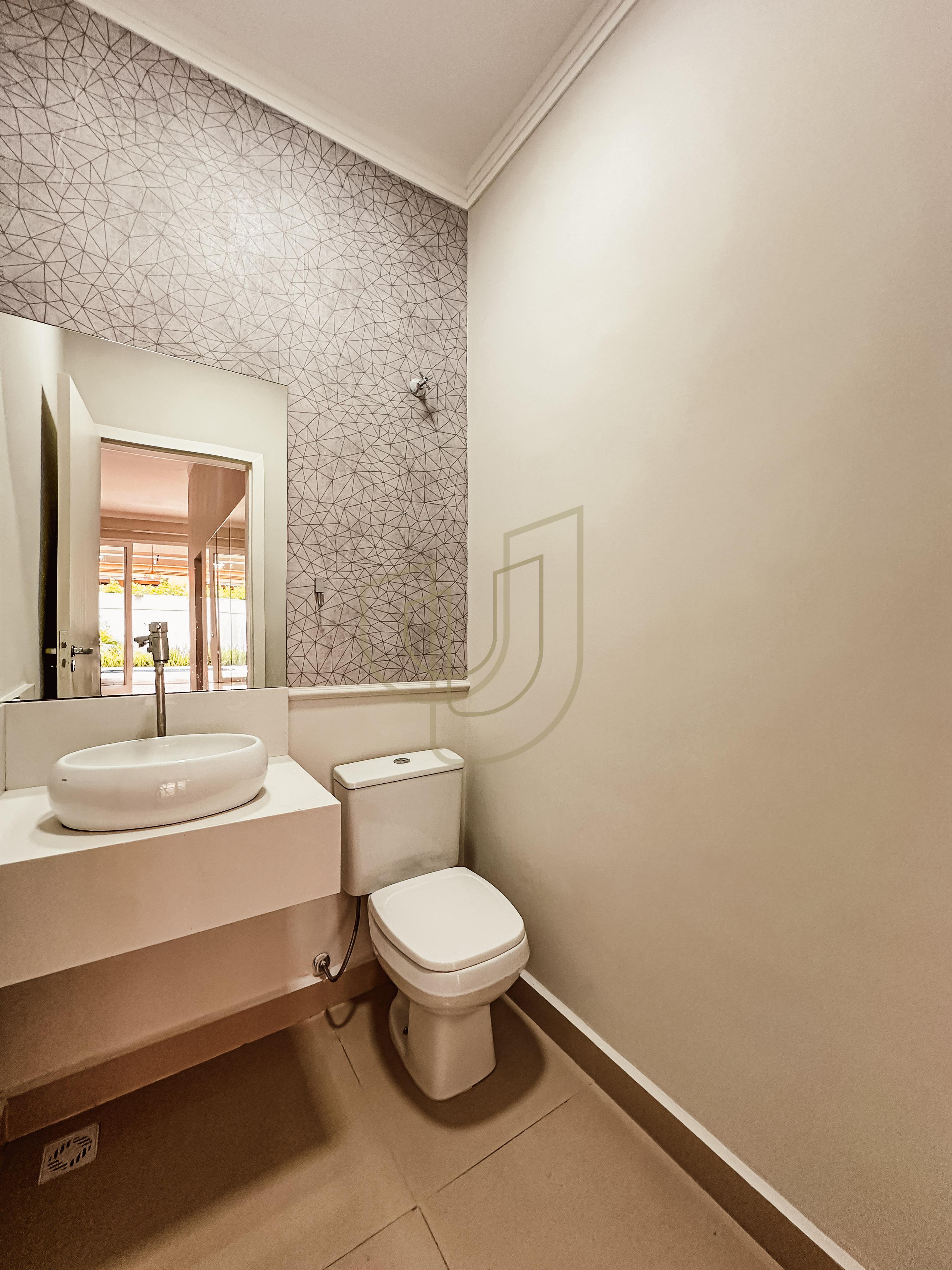 Casa T&eacute;rrea com 3 Su&iacute;tes no Jardim do Golfe III - S&atilde;o Jos&eacute; dos Campos/SP  São José dos Campos - 