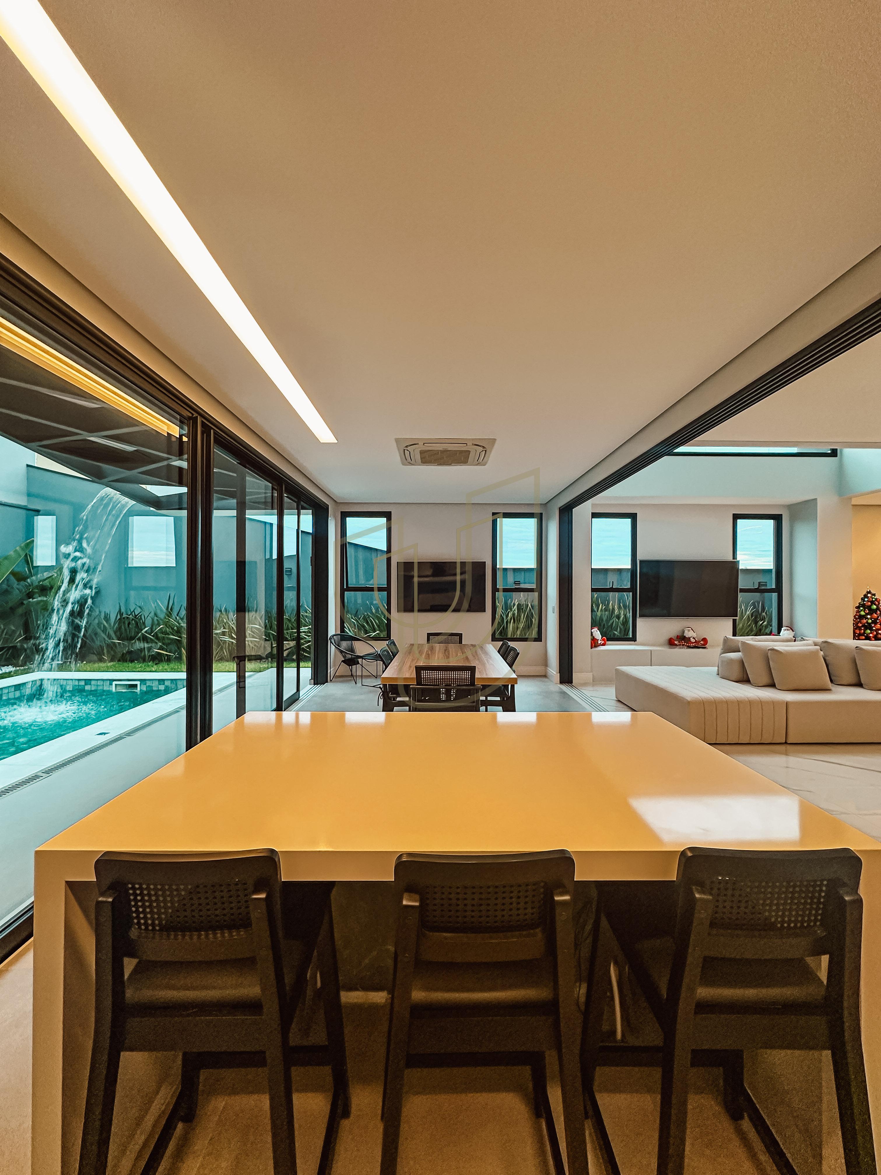 Sobrado com 4 su&iacute;tes no Alphaville I - S&atilde;o Jos&eacute; dos Campos/SP  São José dos Campos - 