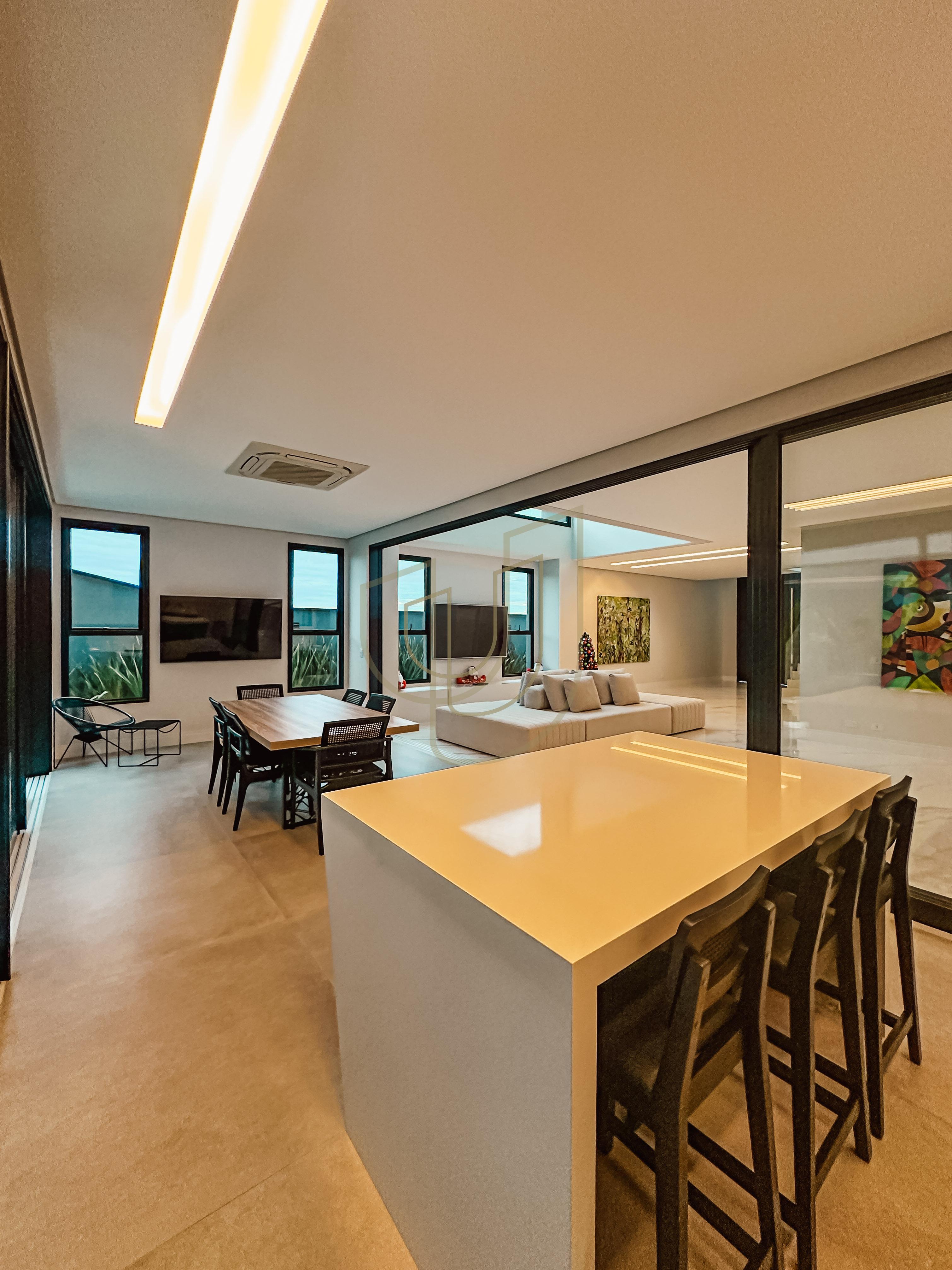 Sobrado com 4 su&iacute;tes no Alphaville I - S&atilde;o Jos&eacute; dos Campos/SP  São José dos Campos - 